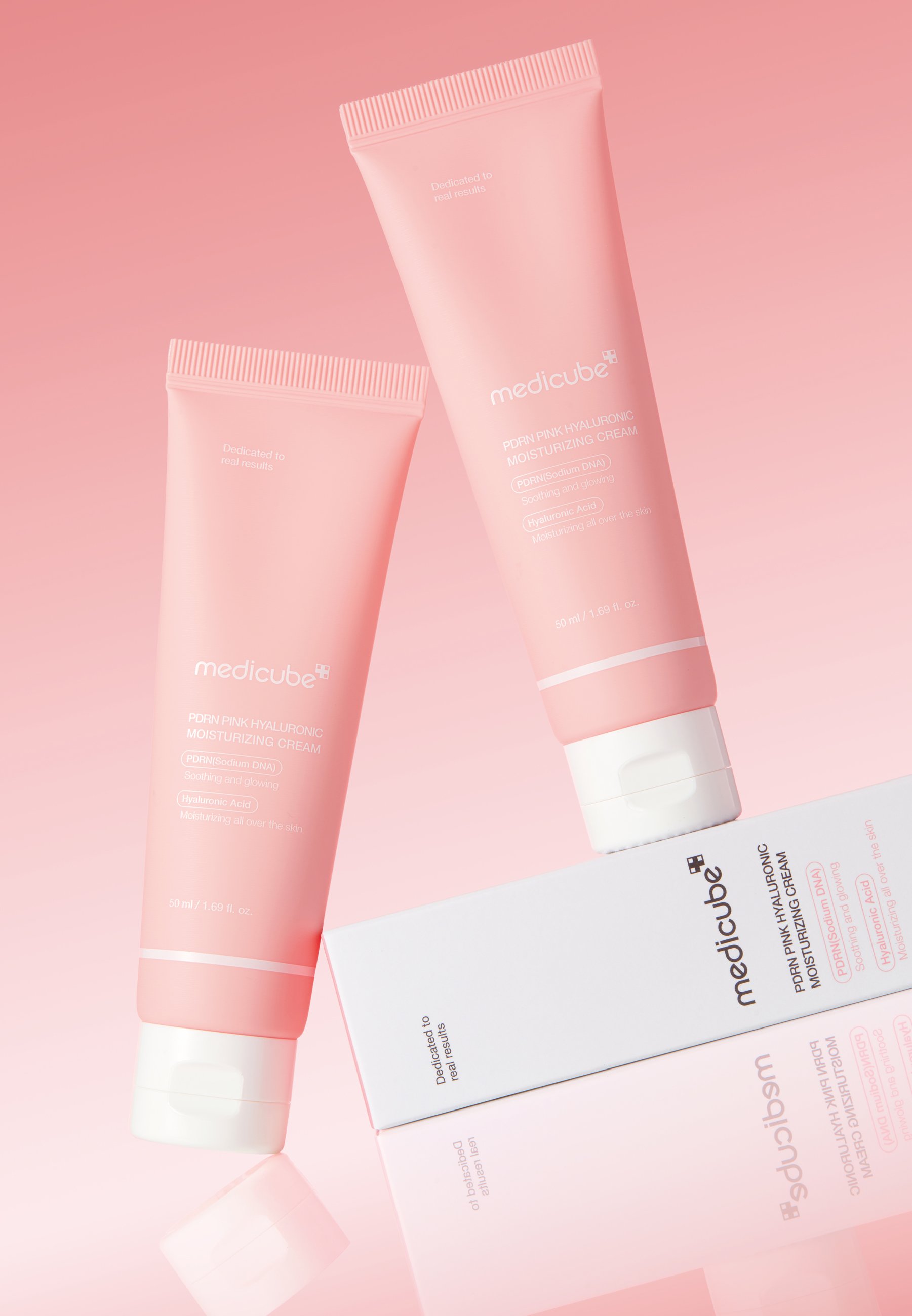 Medicube - PDRN Pink Hyaluronic Moisturizing Cream - Ujędrniająco-nawilżający krem do twarzy - 50 ml, 12szt/Paczka