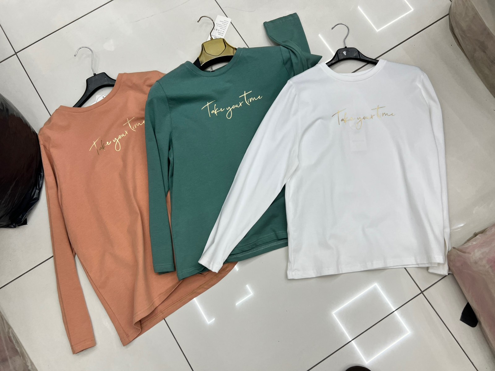 Bluzki Damskie , Size uni, paczka 12szt ,mix kolor