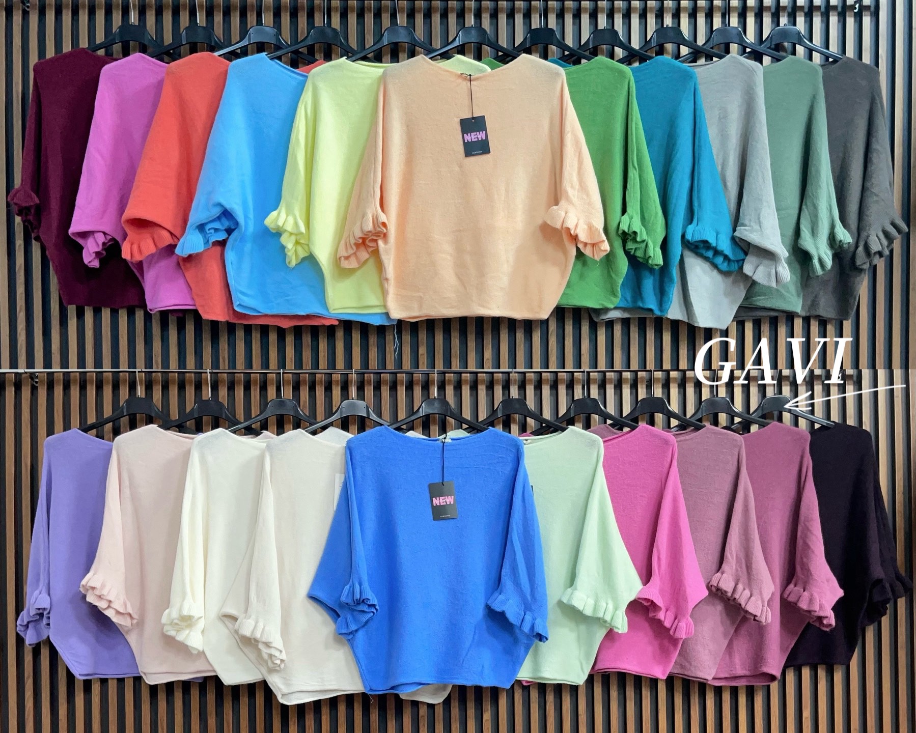 Swetry Damskie  WŁOSKA  , Size uni, paczka 6szt ,mix kolor