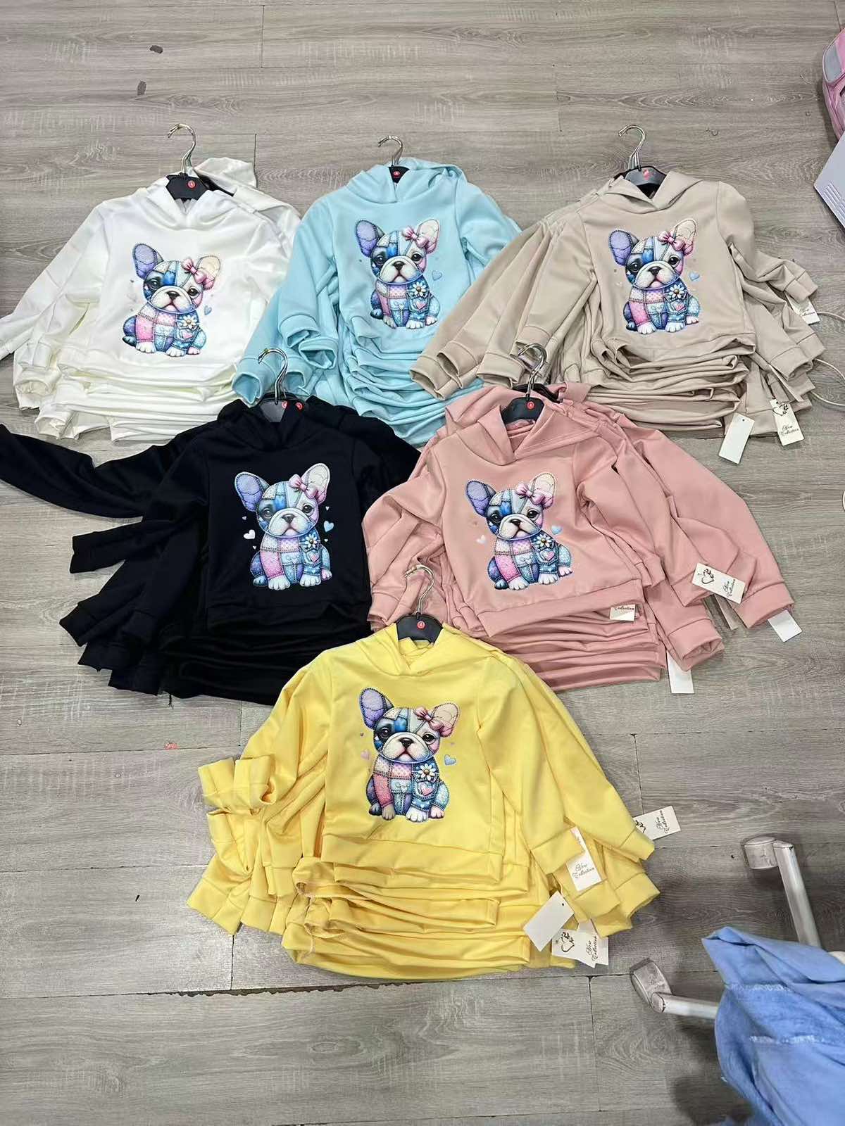 Bluzy  DZIECIĘCA , Size 4-14lat, paczka 6szt ,1kolor