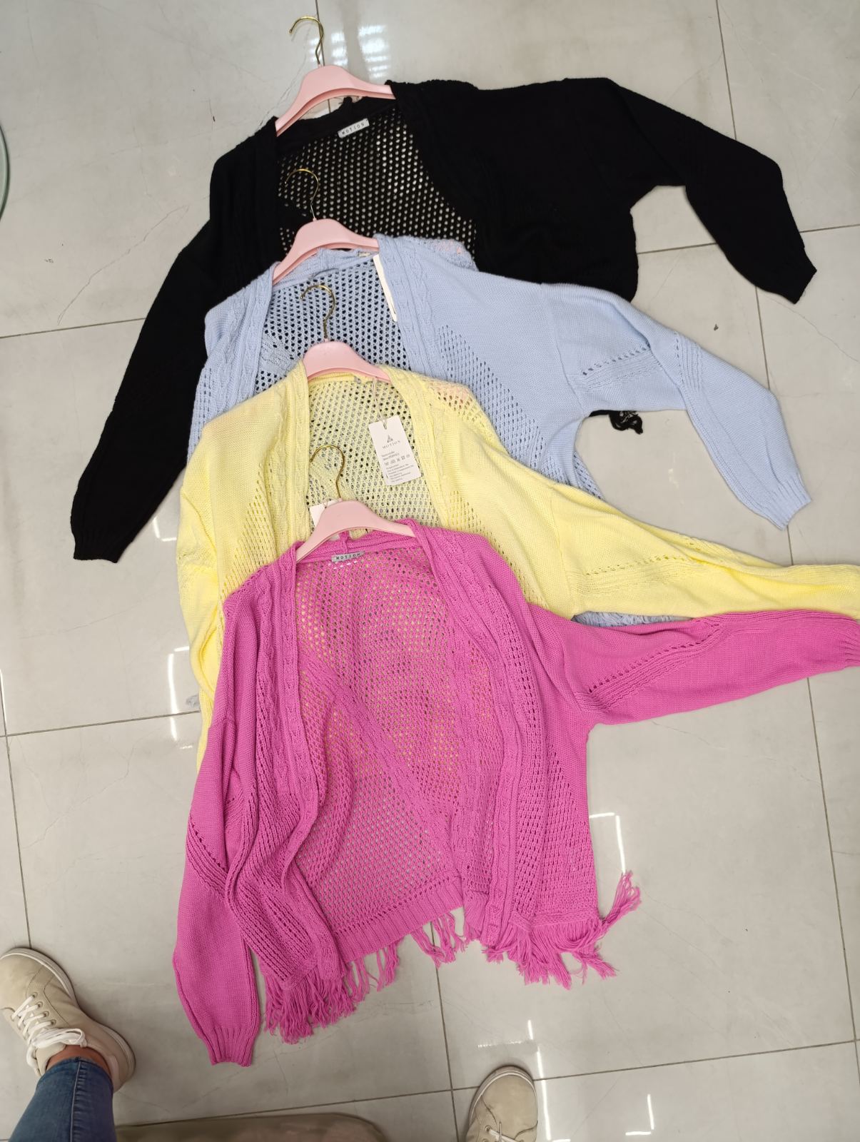 Swetry Damskie , Size uni, paczka 10szt ,mix kolor