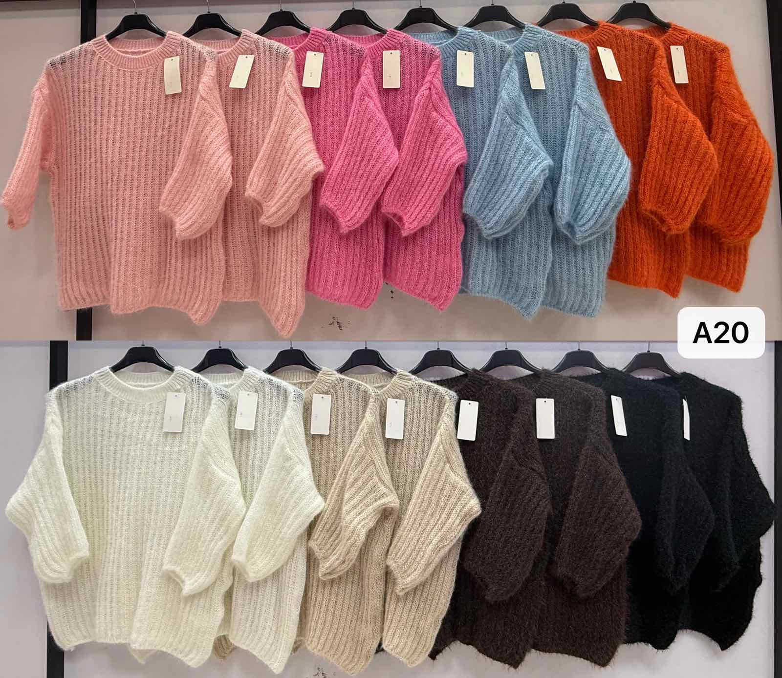 Swetry  Damskie  WŁOSKA  , Size uni, paczka 6szt ,mix kolor