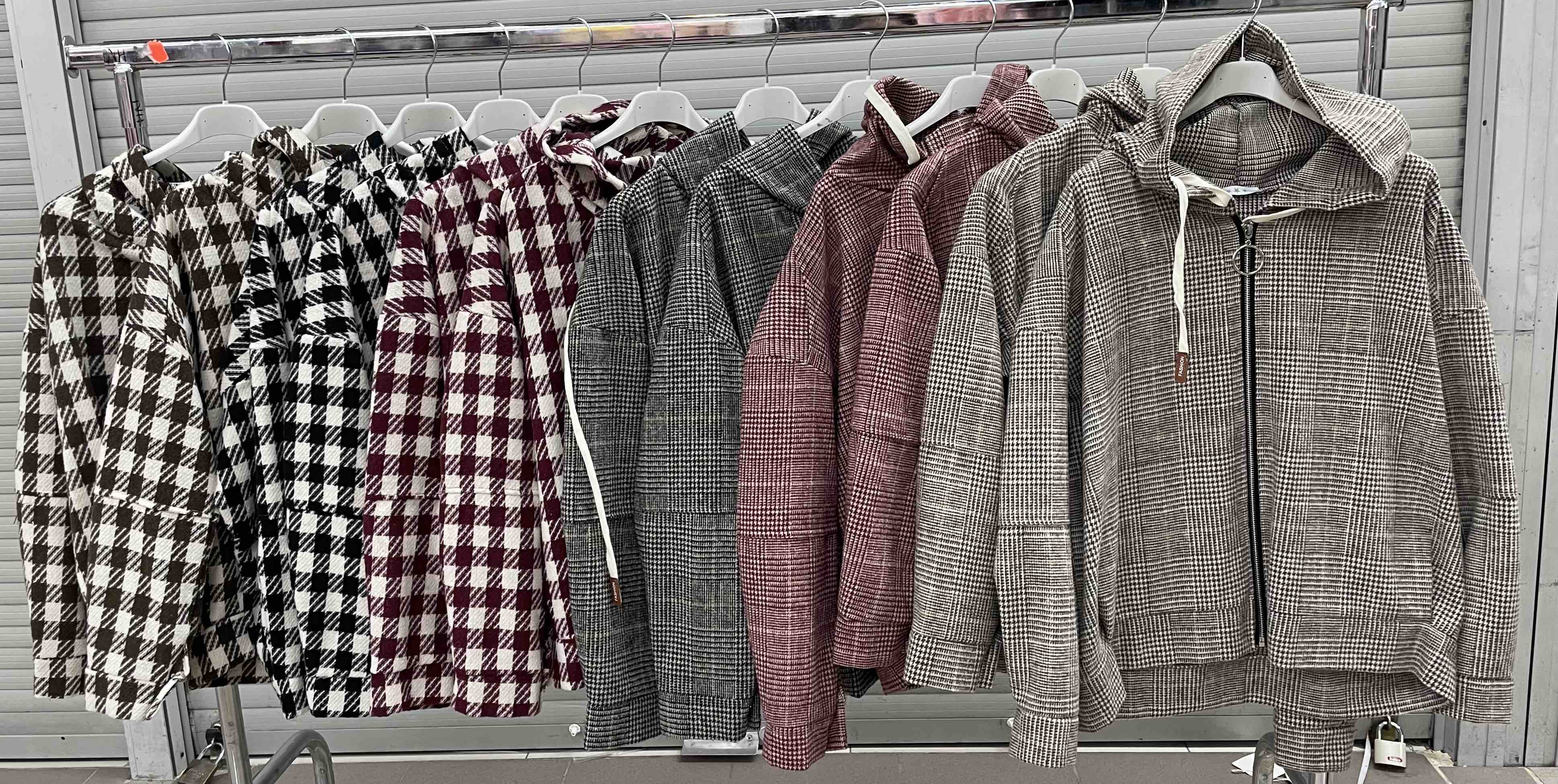 Bluzy/ Polary Damskie WŁOSKA , Size uni, paczka 6szt ,mix kolor