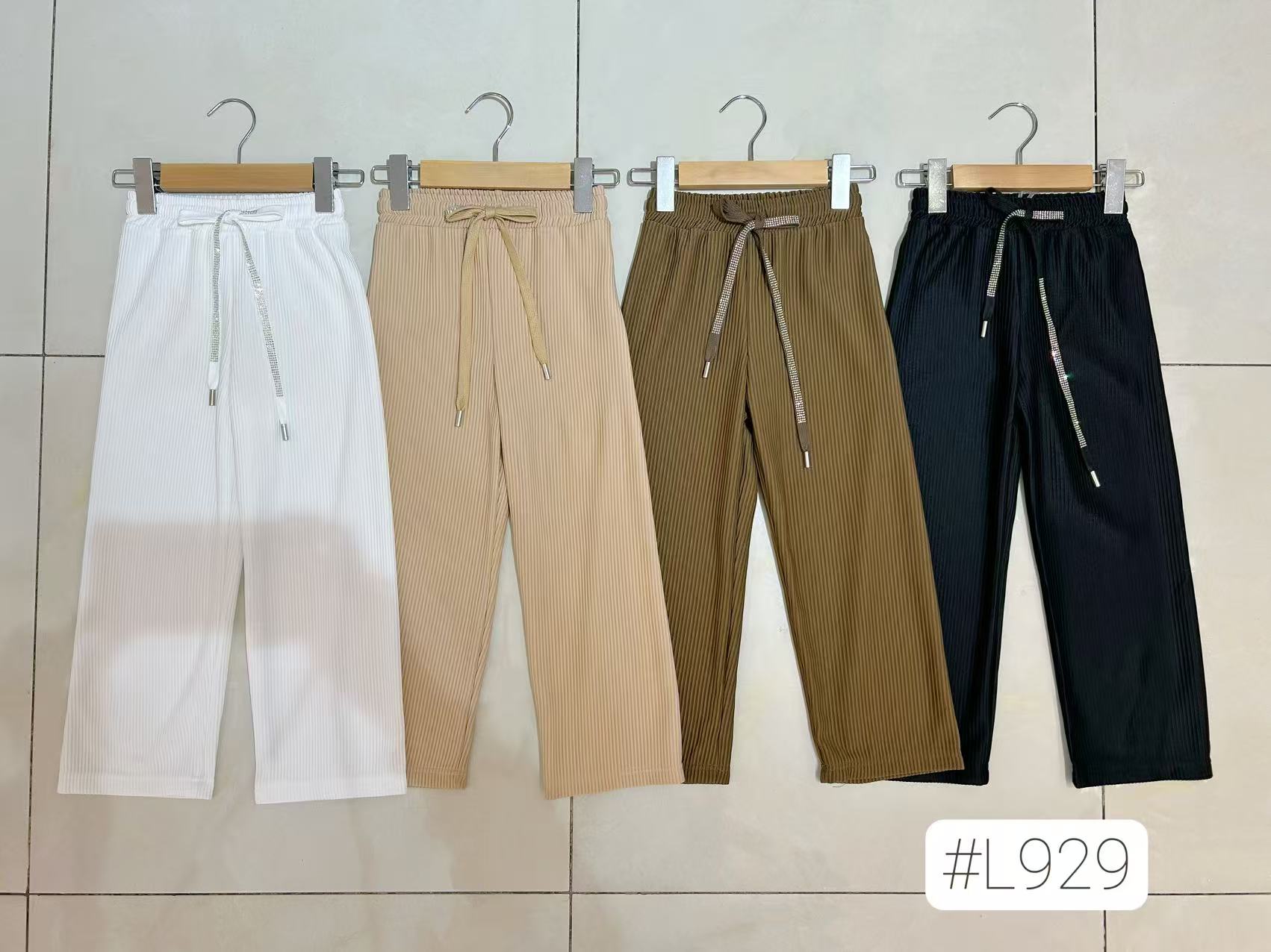 Spodnie DZIECIĘCA , Size 4-14lat, paczka 6szt ,1kolor