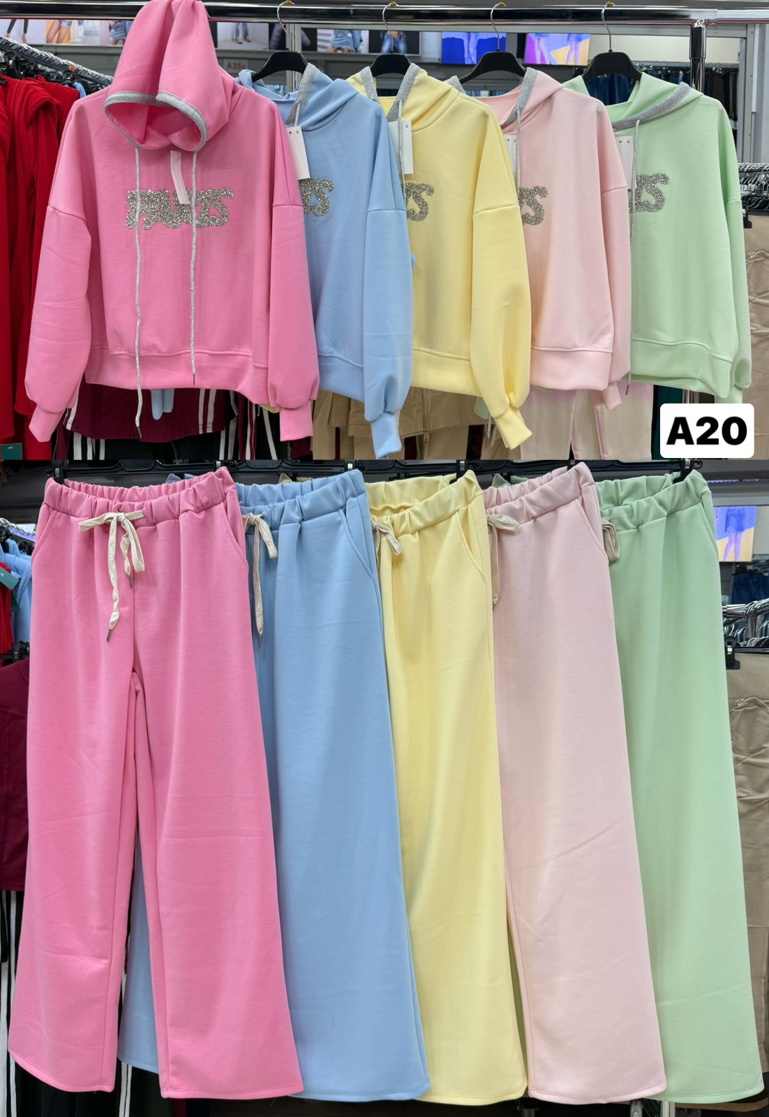 Komplety  Damskie wloskie, Size uni, paczka 6szt ,mix kolor