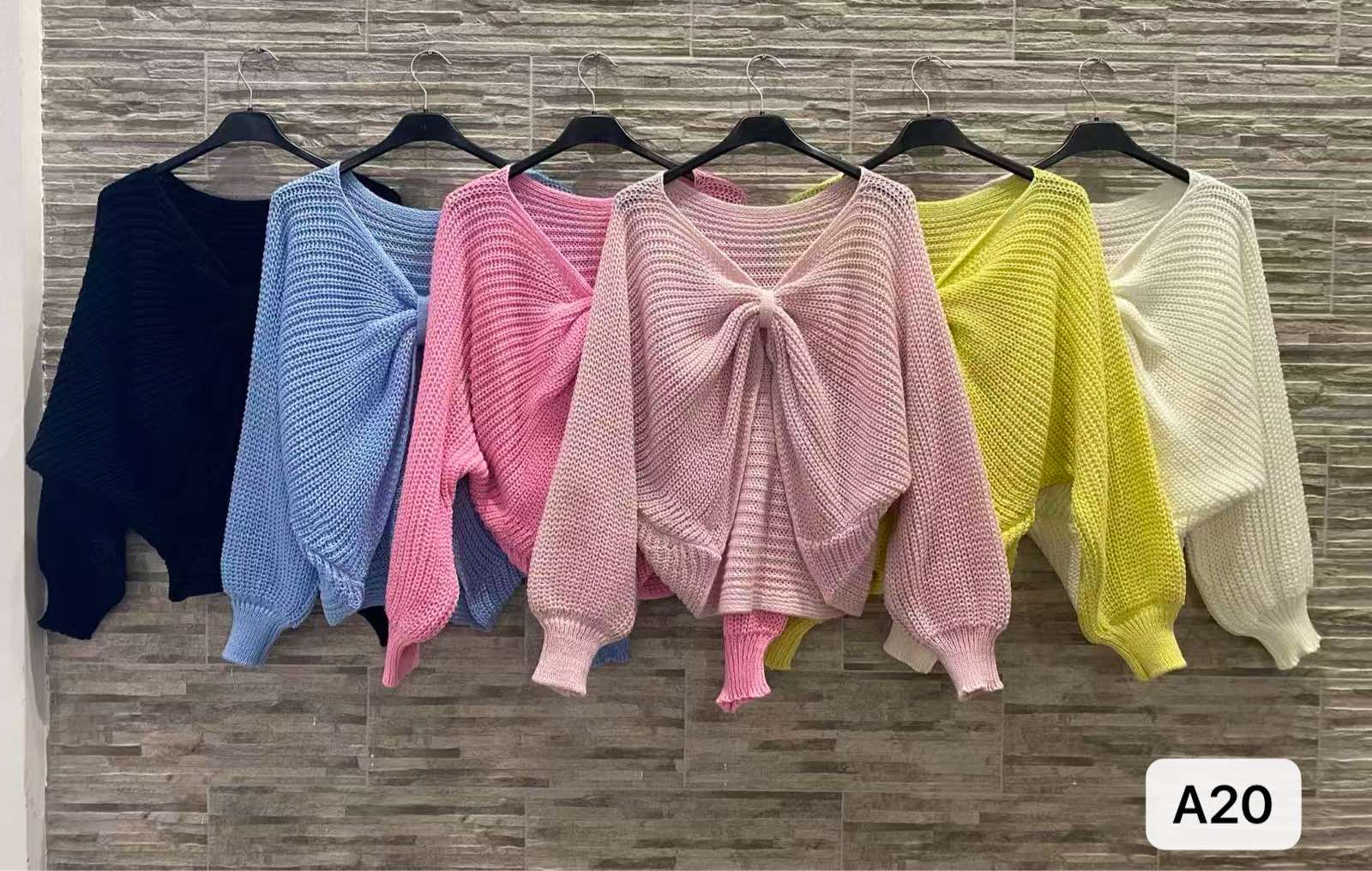 Swetry Damskie wloskie, Size uni, paczka 6szt ,mix kolor