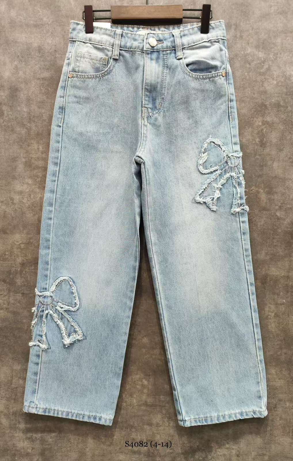 Spodnie Jeansy  DZIECIĘCA , Size 4-14lat, paczka 12szt ,1kolor