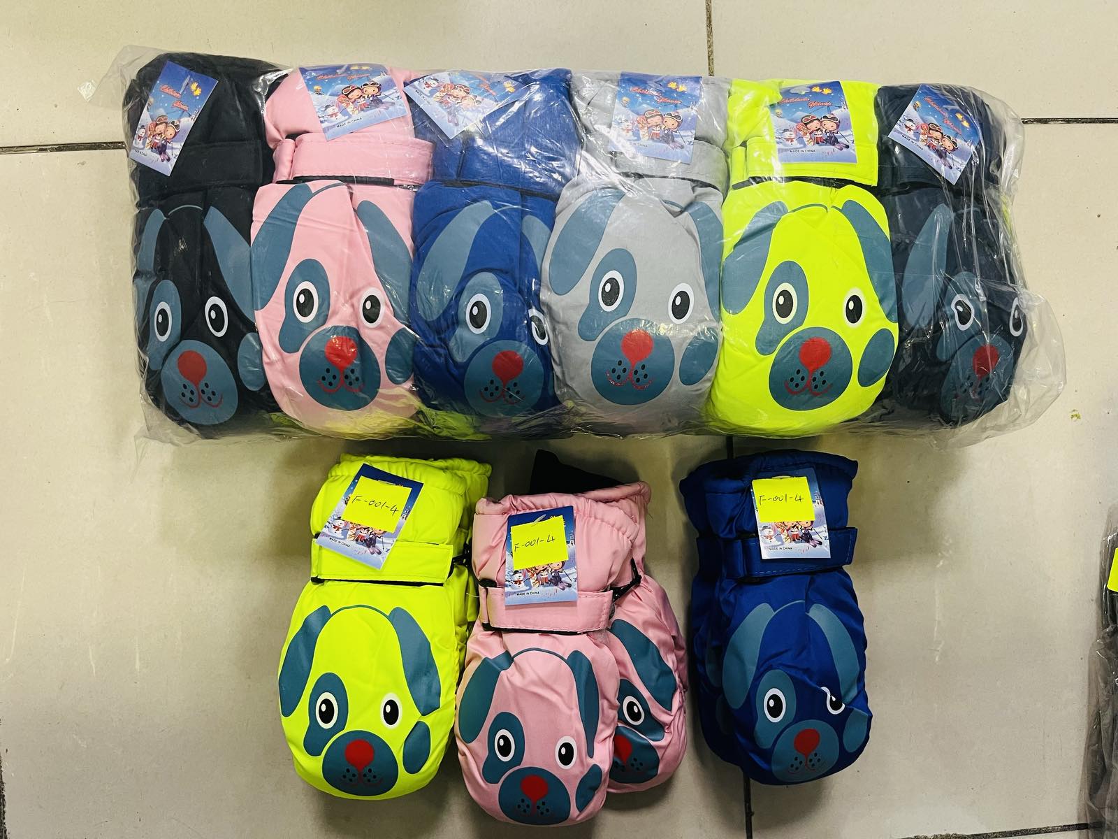 Rękawiczki  DZIECIĘCA, paczka 12szt,mix kolor