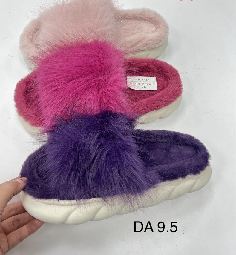 Buty Kapcie Damskie (36-41, 12par)