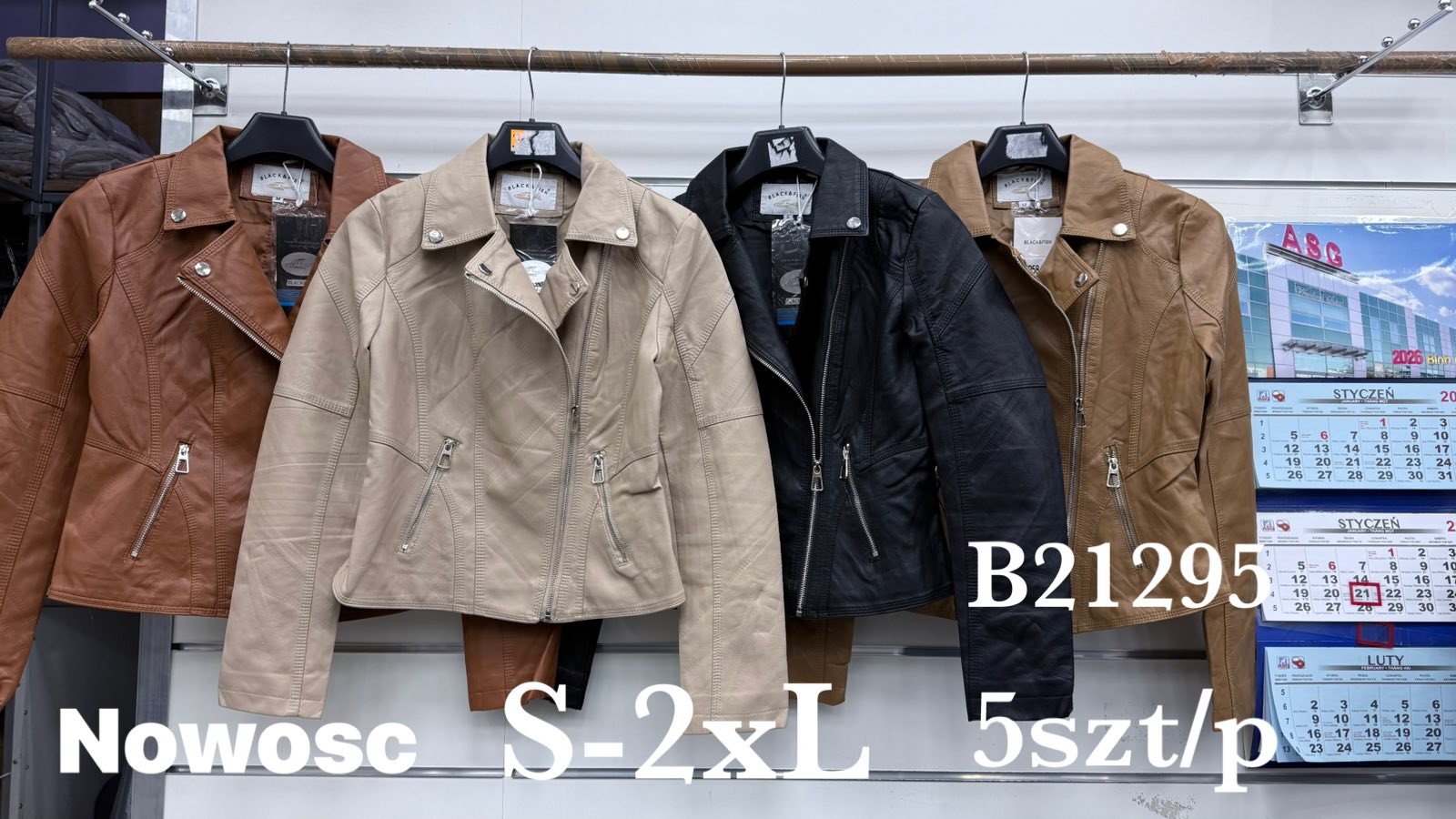 Kurtki skórzane Damskie , Size s-2xl, paczka 5szt ,1kolor