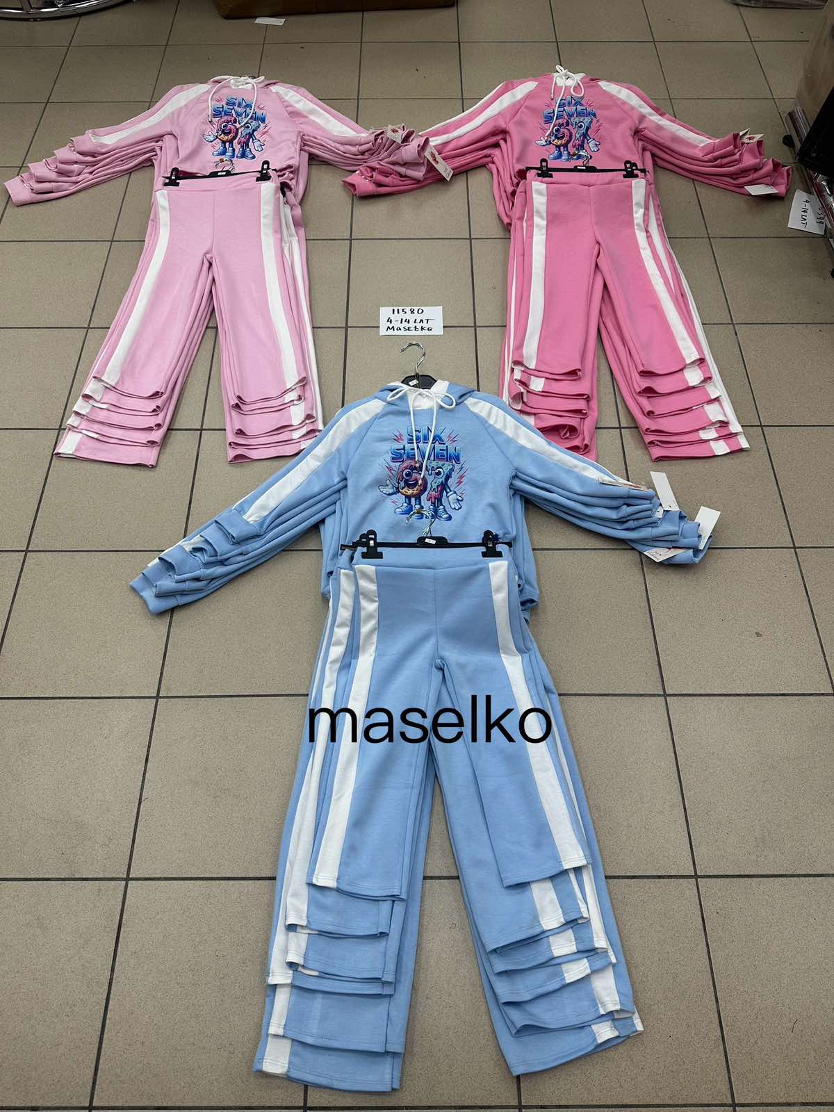 Komplety DZIECIĘCA ,size 4-14lat,paczka 6szt ,1kolor