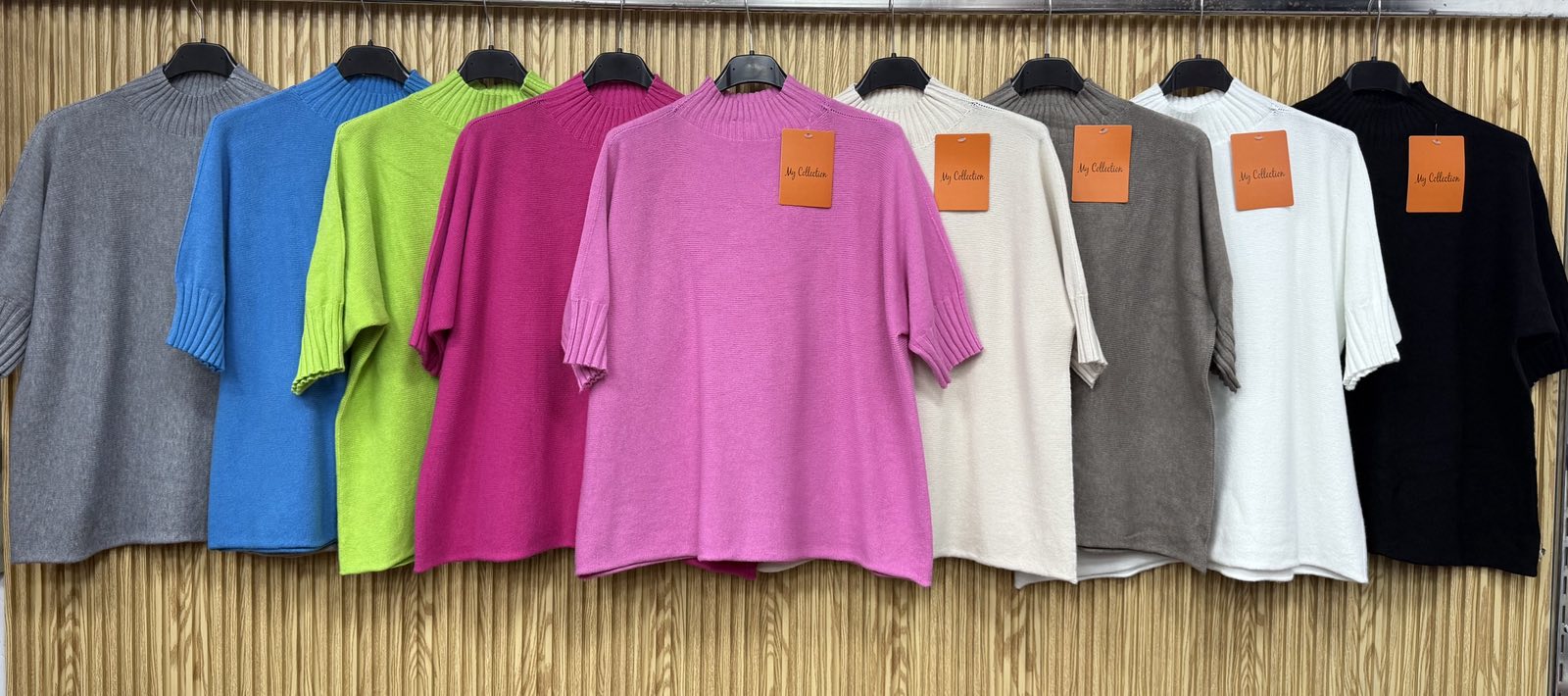 Swetry Damskie  WŁOSKA  , Size uni, paczka 6szt ,mix kolor