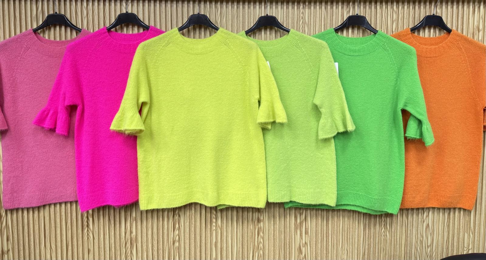 Swetry Damskie  WŁOSKA  , Size uni, paczka 6szt ,mix kolor