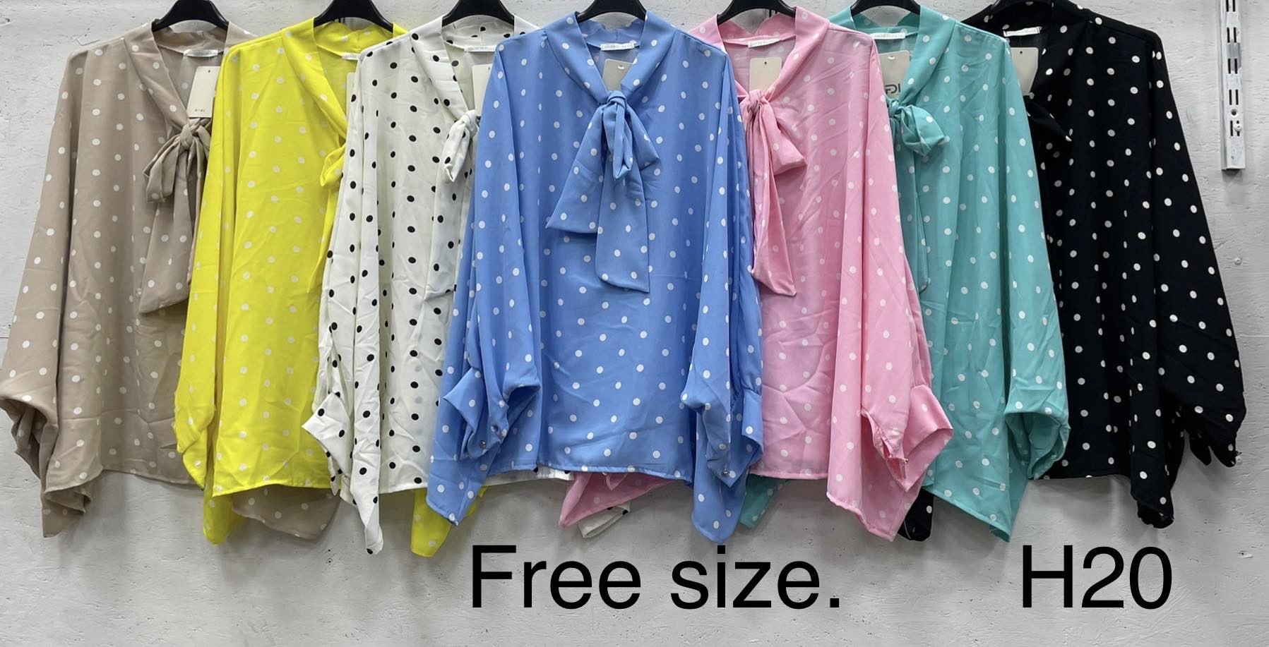 Bluzki Damskie  WŁOSKA  , Size uni, paczka 6szt ,mix kolor