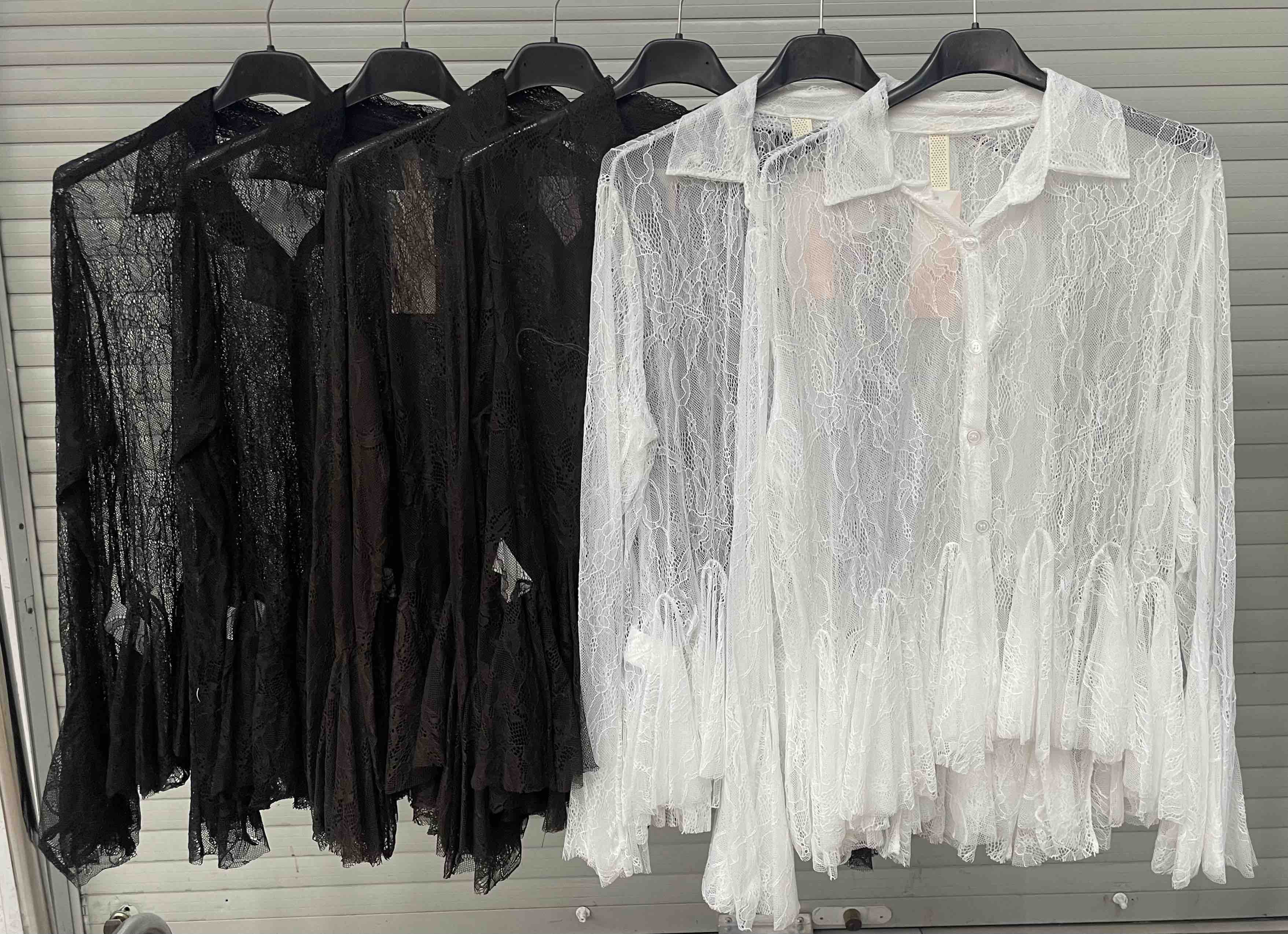 Koszule Damskie WŁOSKA , Size uni, paczka 6szt ,mix kolor