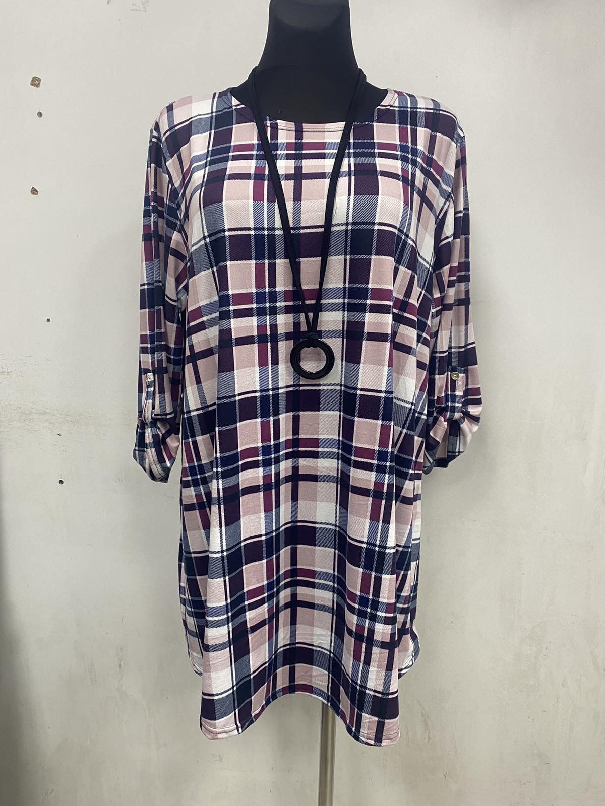 Tuniki Damskie polskie, Size 48-54, paczka 4szt,1kolor