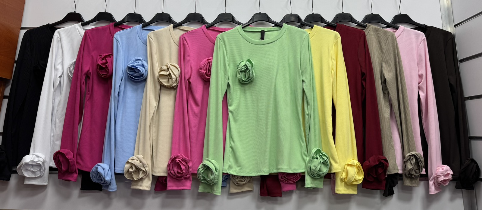 Bluzki  Damskie  WŁOSKA  , Size uni, paczka 6szt ,mix kolor