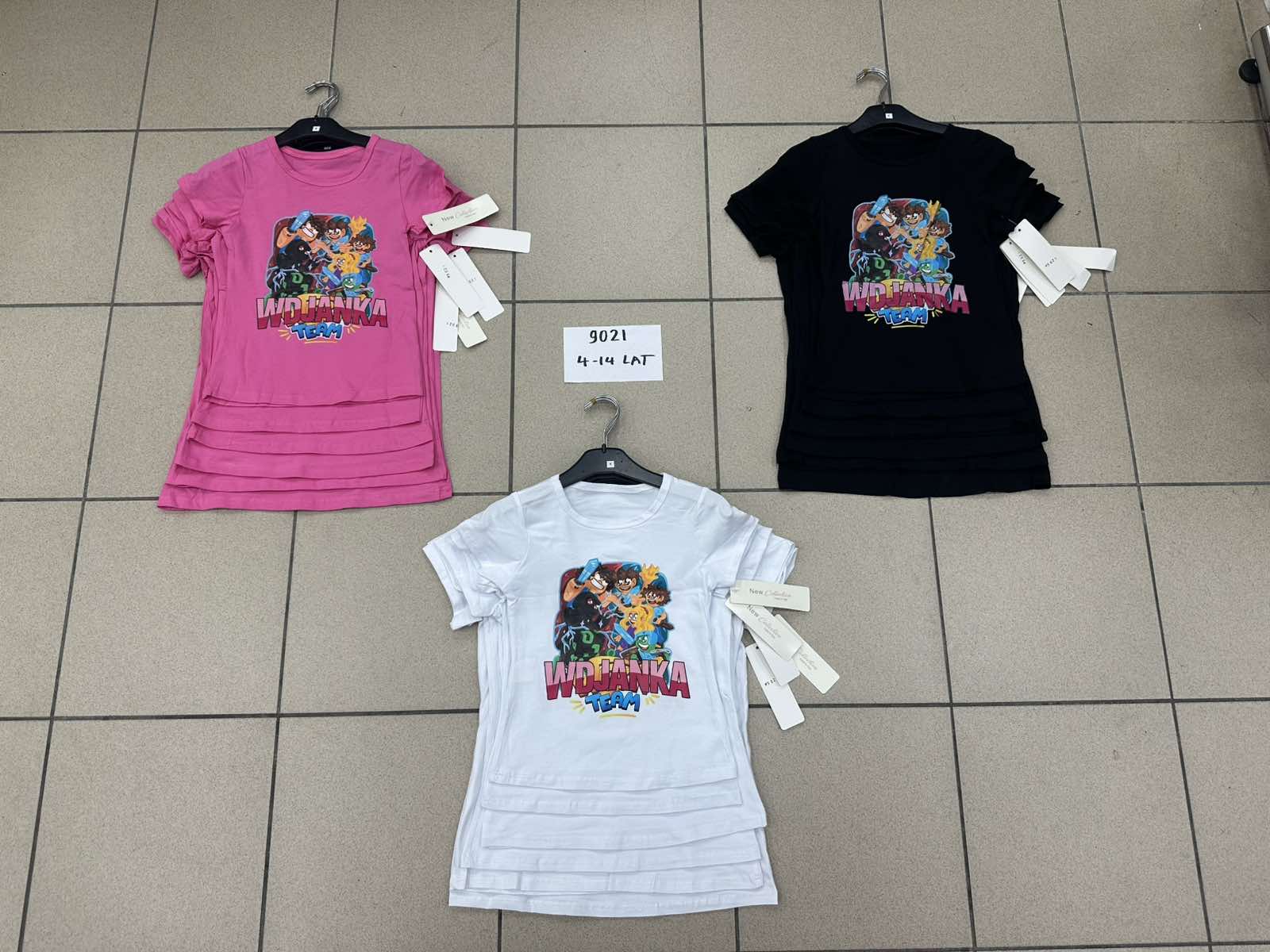 Bluzki DZIECIĘCA ,size 4-14lat,paczka 6szt ,1kolor