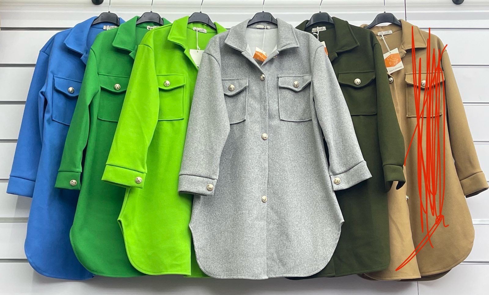 Płaszcz Damskie wloskie, Size uni, paczka 6szt ,mix kolor