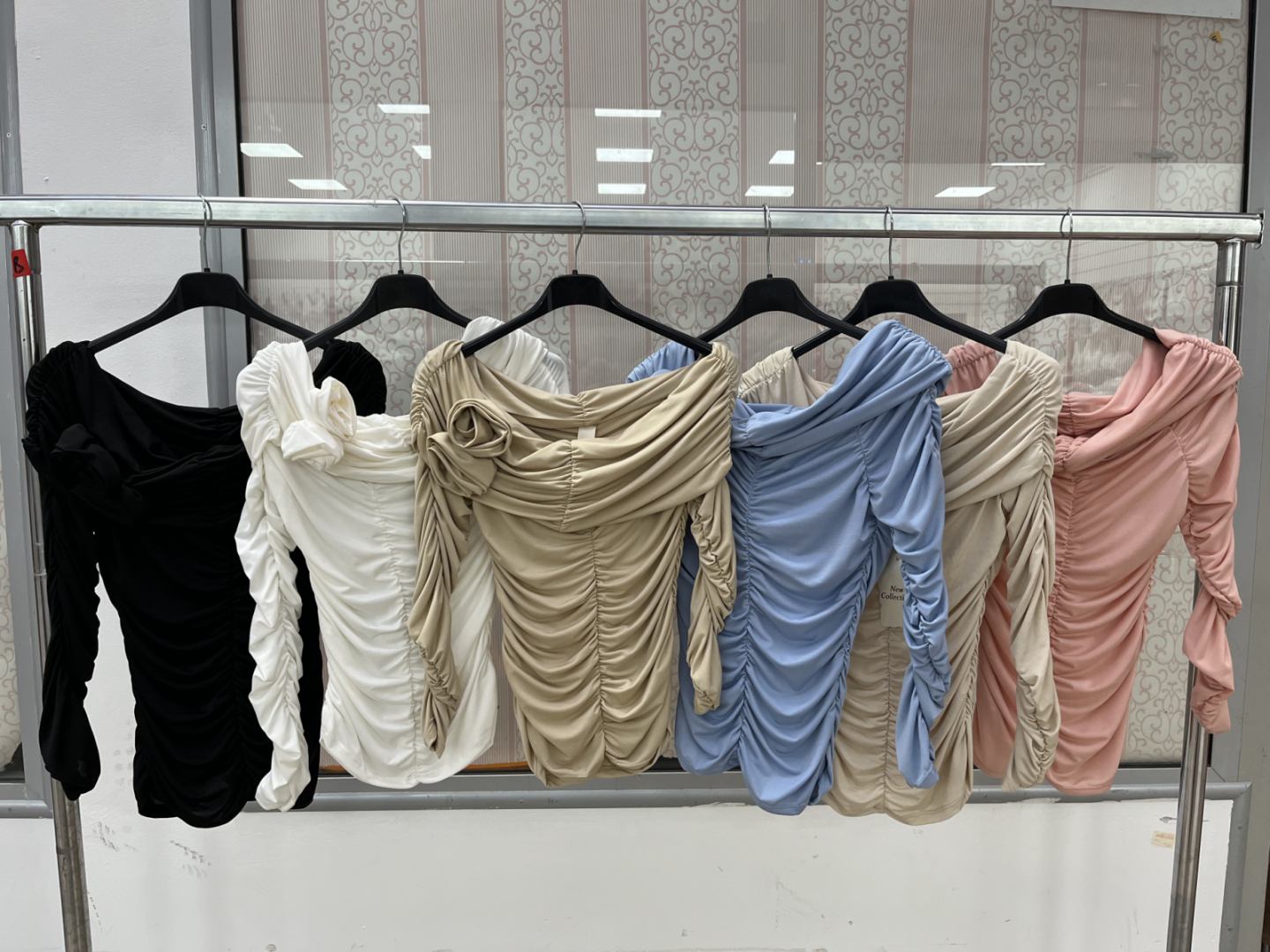 Bluzki Damskie  WŁOSKA  , Size uni, paczka 6szt ,mix kolor