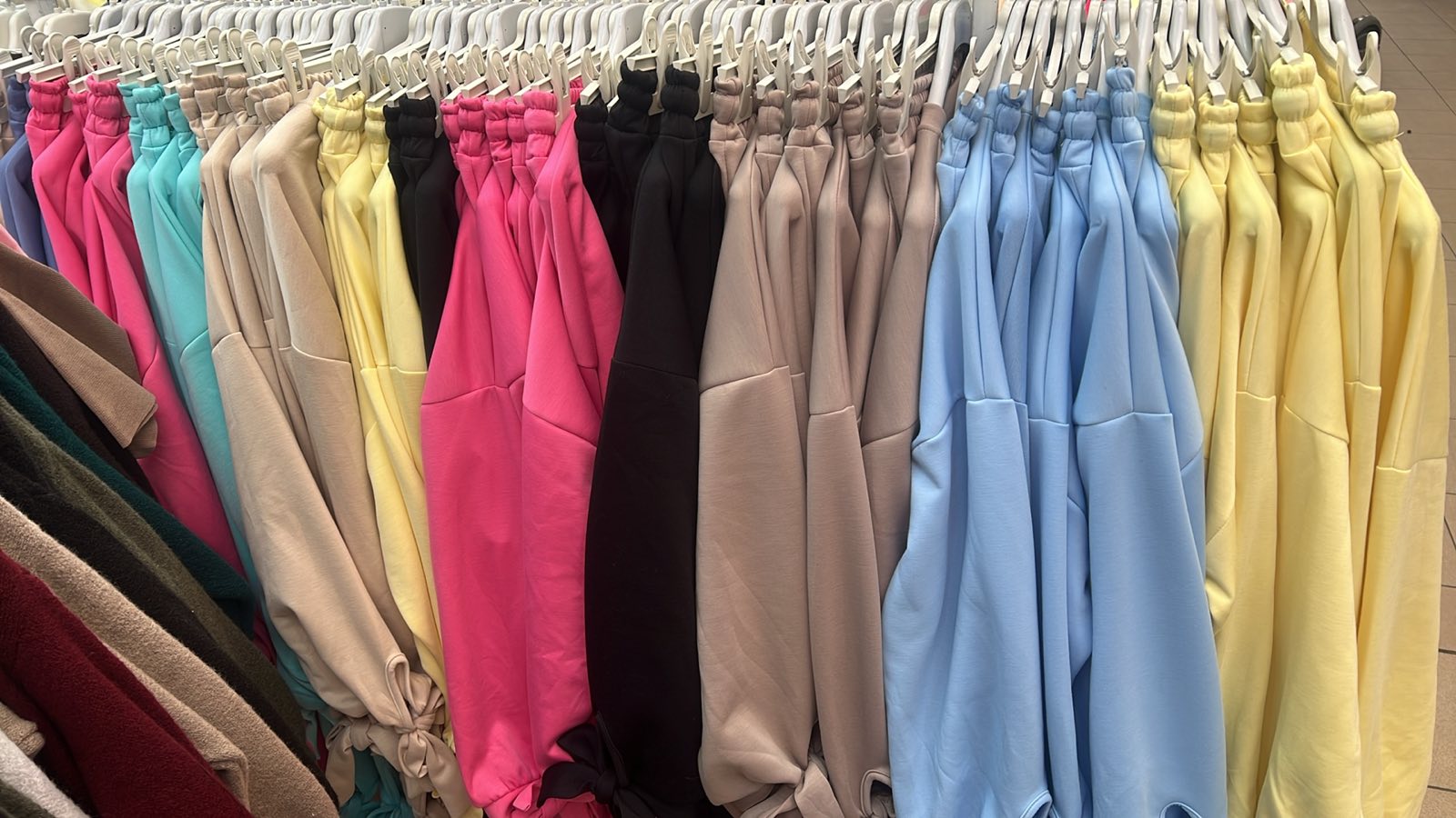 Komplety Damskie  WŁOSKA  , Size uni, paczka 6szt ,mix kolor