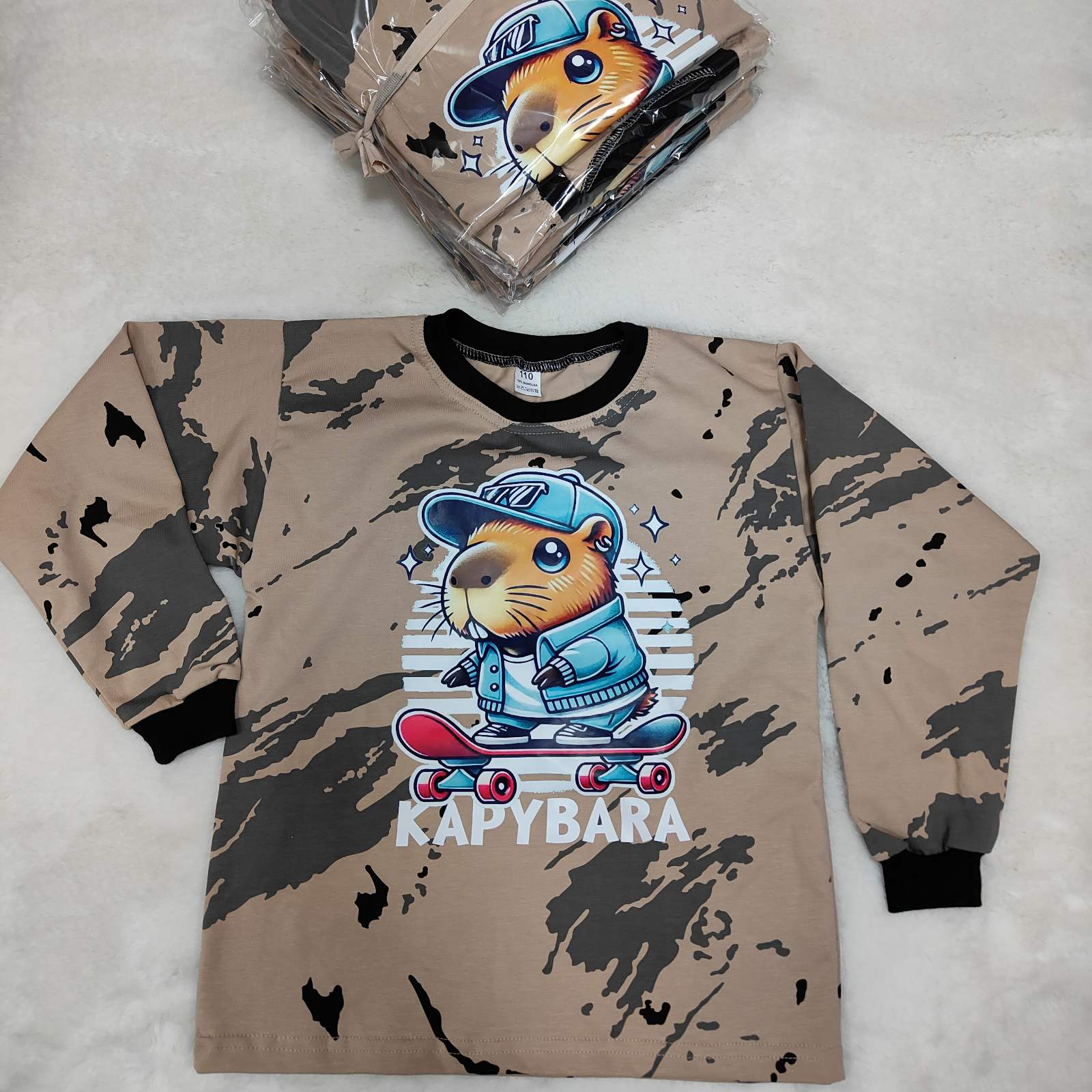 Bluzki DZIECIĘCA ,size 110-146,paczka 7szt ,1kolor