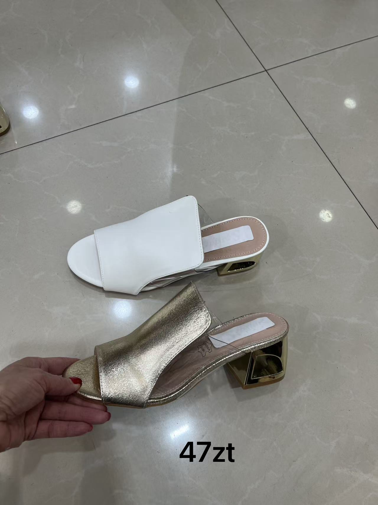 Klapki na Koturnie Damskie (36-41, 12par)