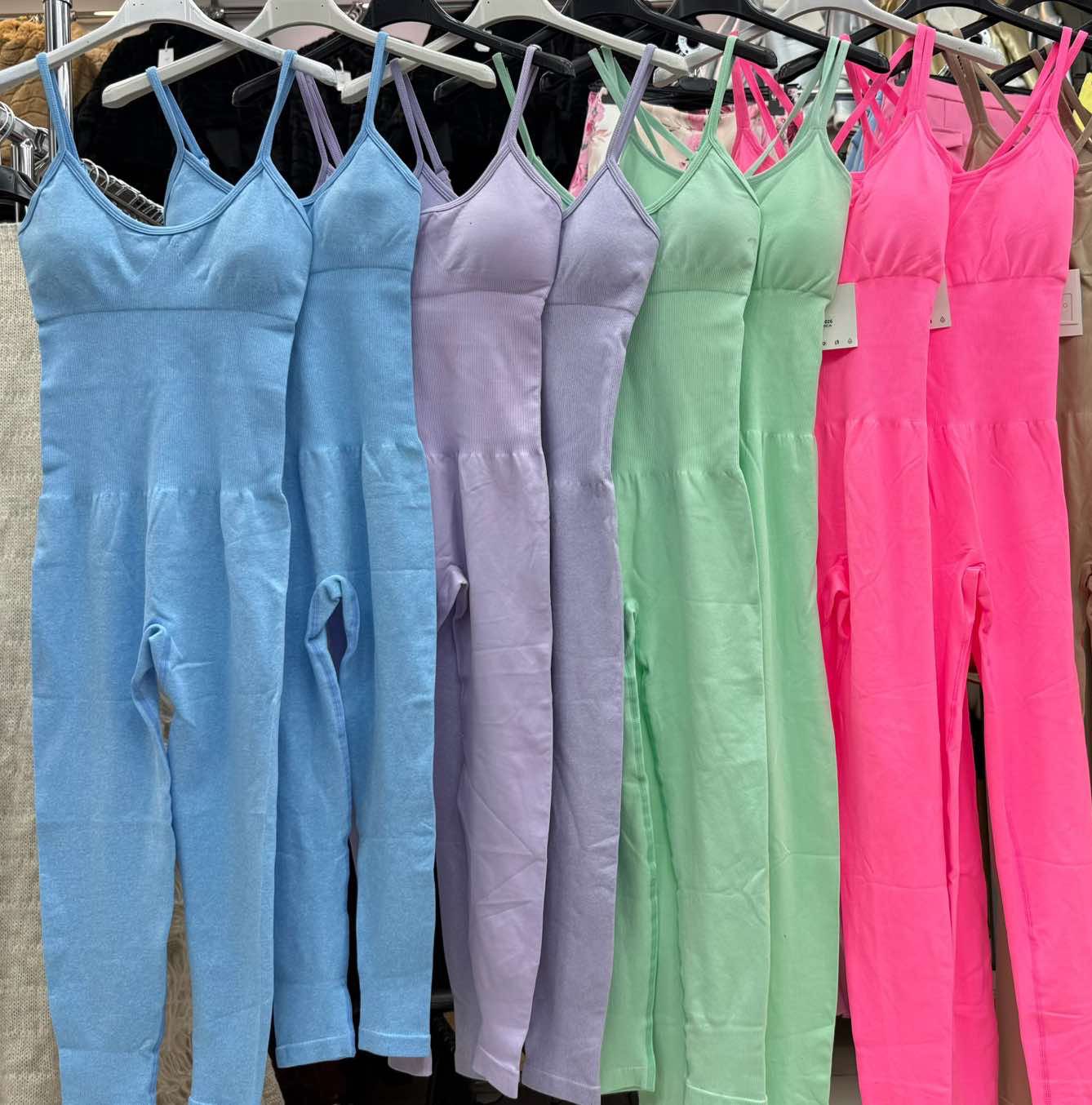 Kombinezony  Damskie  WŁOSKA  , Size uni, paczka 6szt ,mix kolor