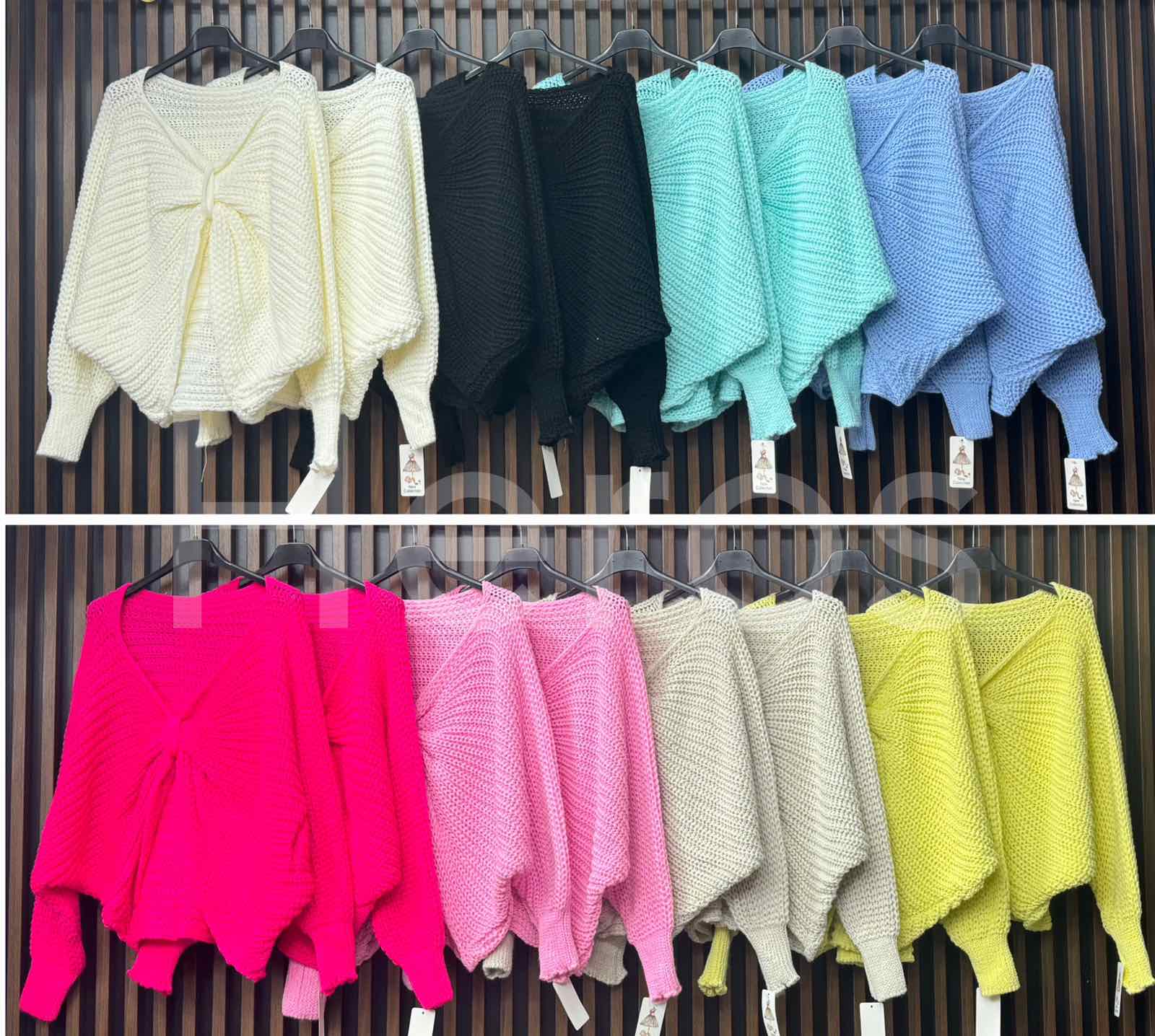 Swetry Damskie  WŁOSKA  , Size uni, paczka 6szt ,mix kolor