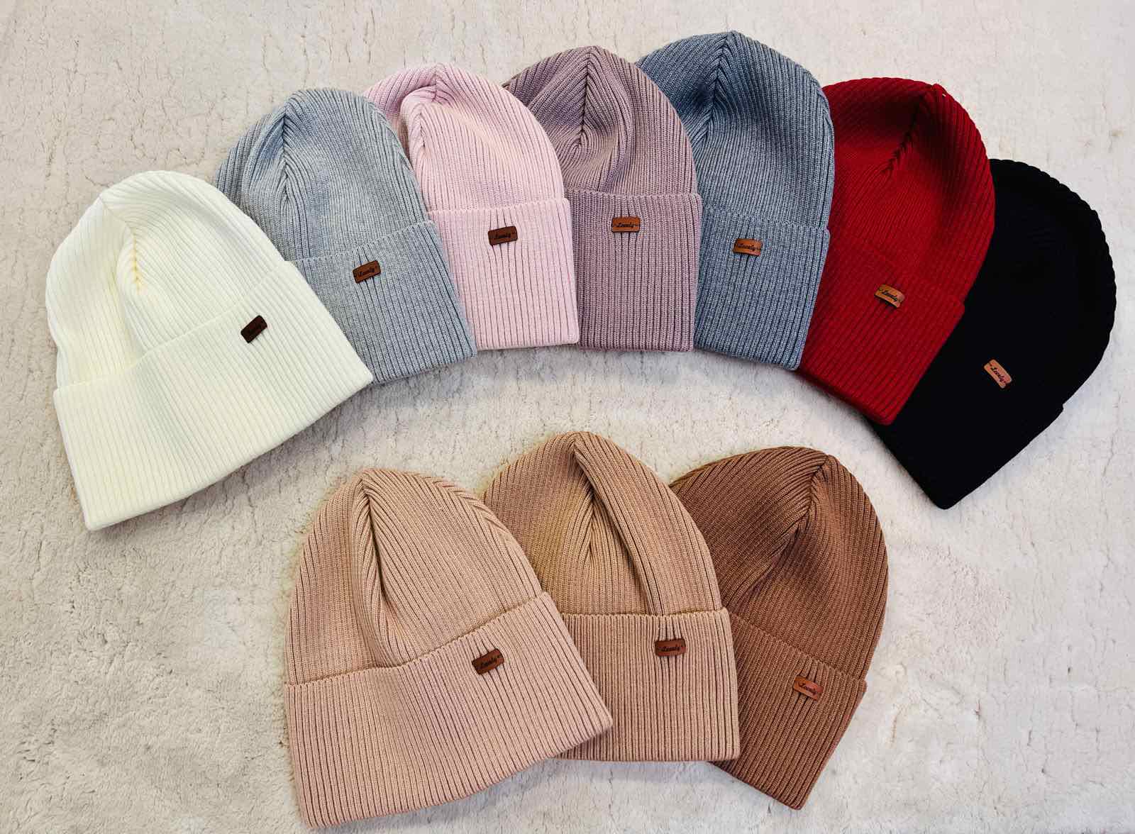 Czapki  Damski , paczka 12szt,mix kolor