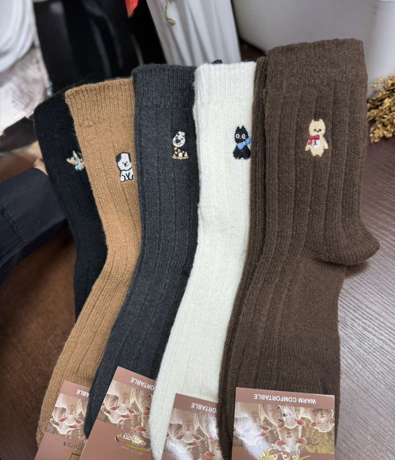 SKARPETY / STOPKI DAMSKIE.SIZE 35-38(40PAR/PACZKA) KOLOR JAK NA ZDZIĘCI