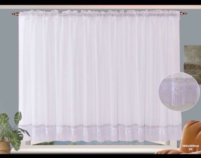 Firany Rozmiar:  150x400cm paczka 6szt ,1kolor