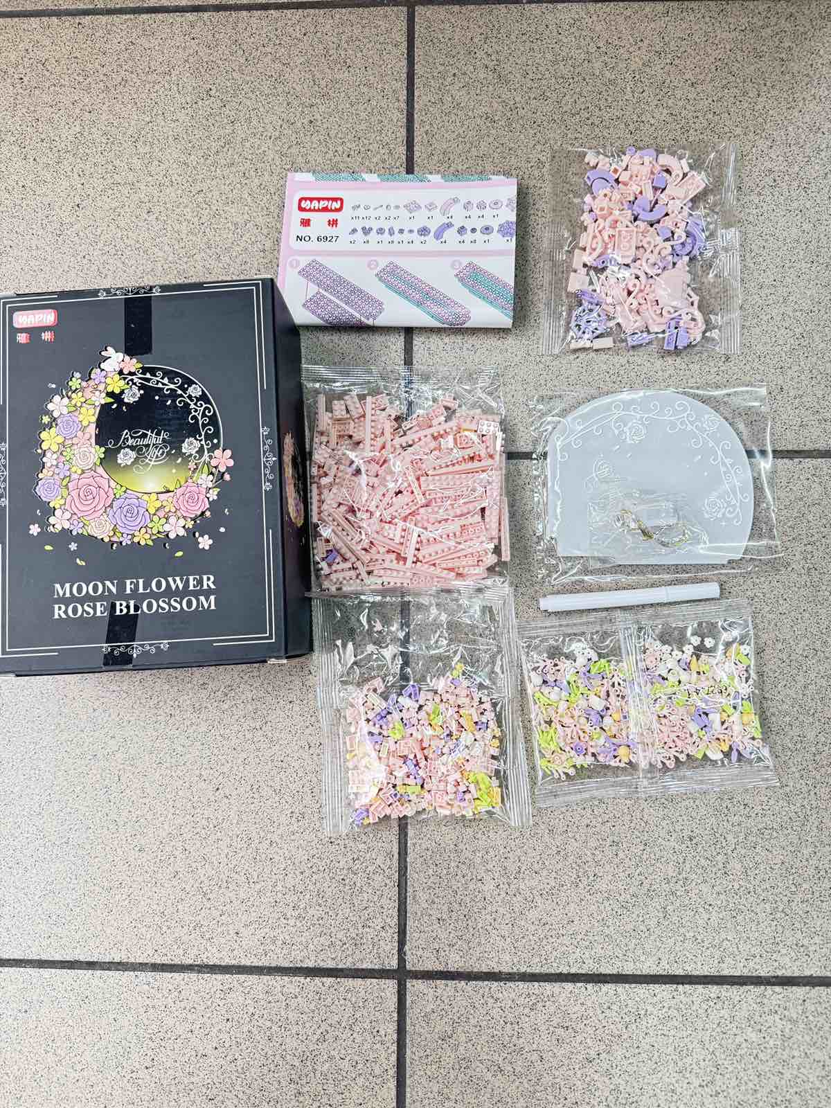 Zabawka Zestaw prezentowy, 999 Klocki ,12szt/Paczka