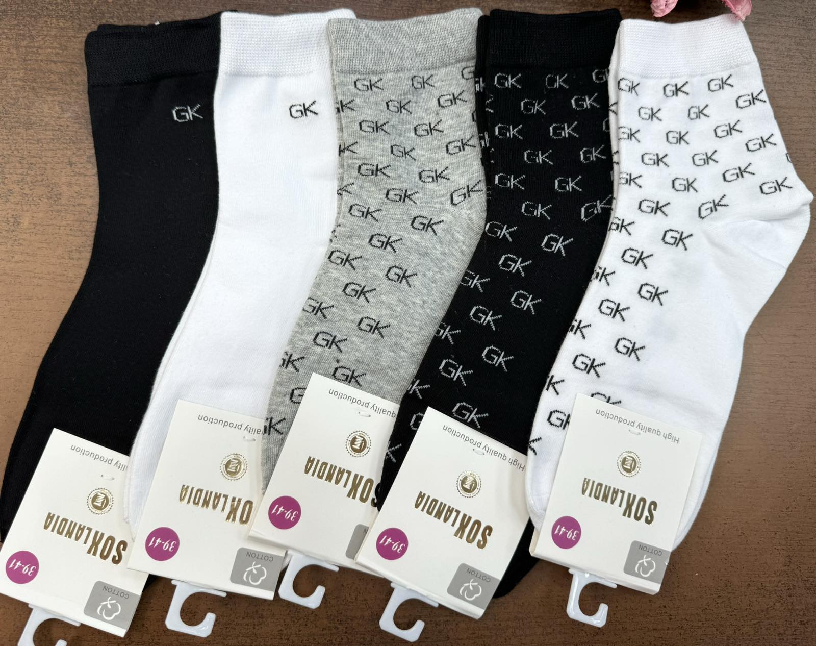 SKARPETY / STOPKI DAMSKIE.SIZE 35-38(50PAR/PACZKA) KOLOR JAK NA ZDZIĘCI