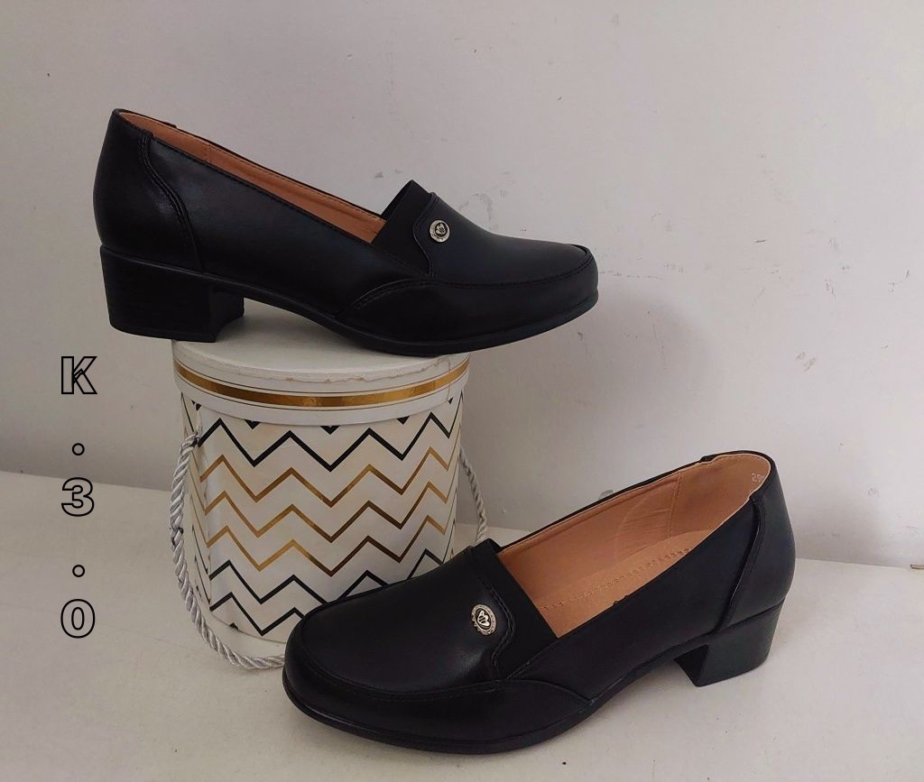 Buty Babcine Półbuty Damskie (36-41, 12par)