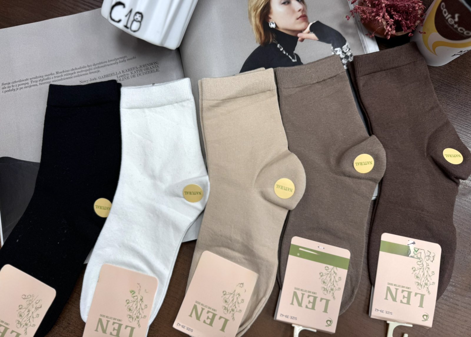 SKARPETY / STOPKI DAMSKIE.SIZE 35-42(40PAR/PACZKA) KOLOR JAK NA ZDZIĘCI