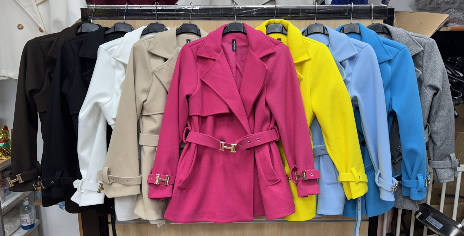 Płaszcz Damskie  WŁOSKA  , Size uni, paczka 6szt ,mix kolor