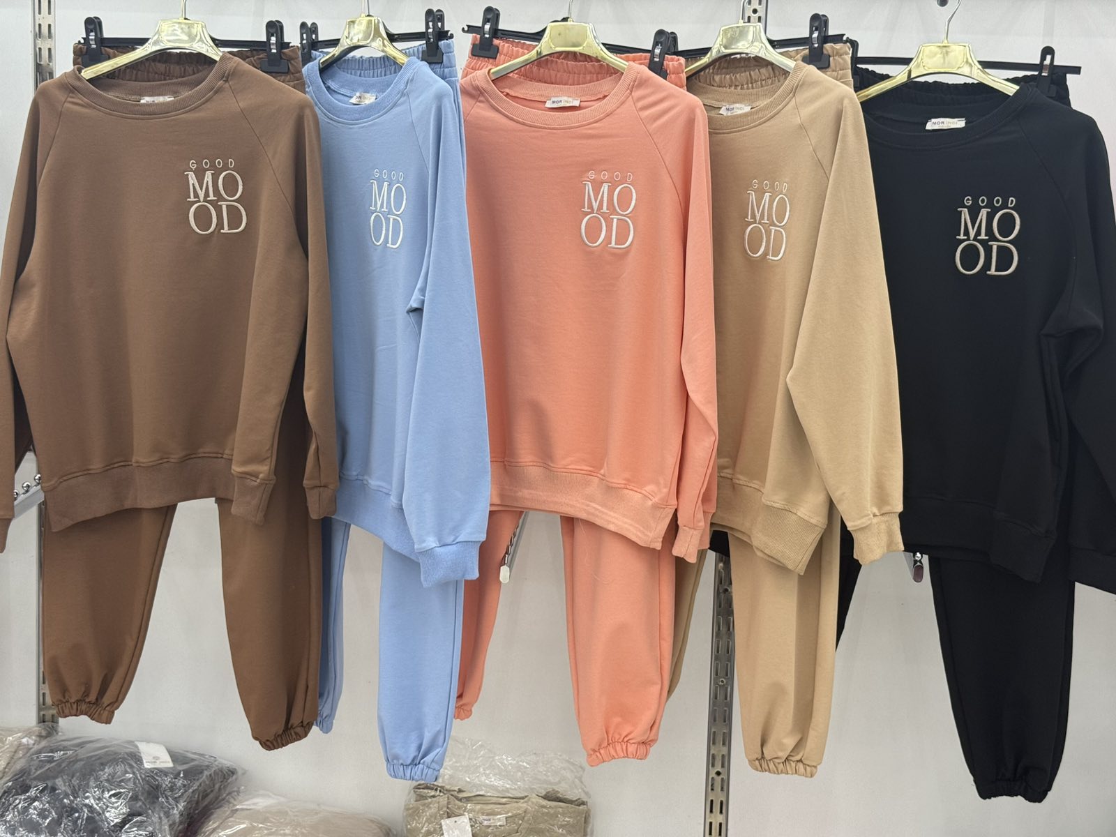 Komplety damskie Tureckie, Size m-xl, paczka 3szt ,1kolor