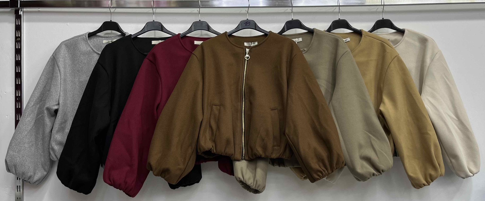 Kurtki  Damskie  WŁOSKA  , Size uni, paczka 6szt ,mix kolor