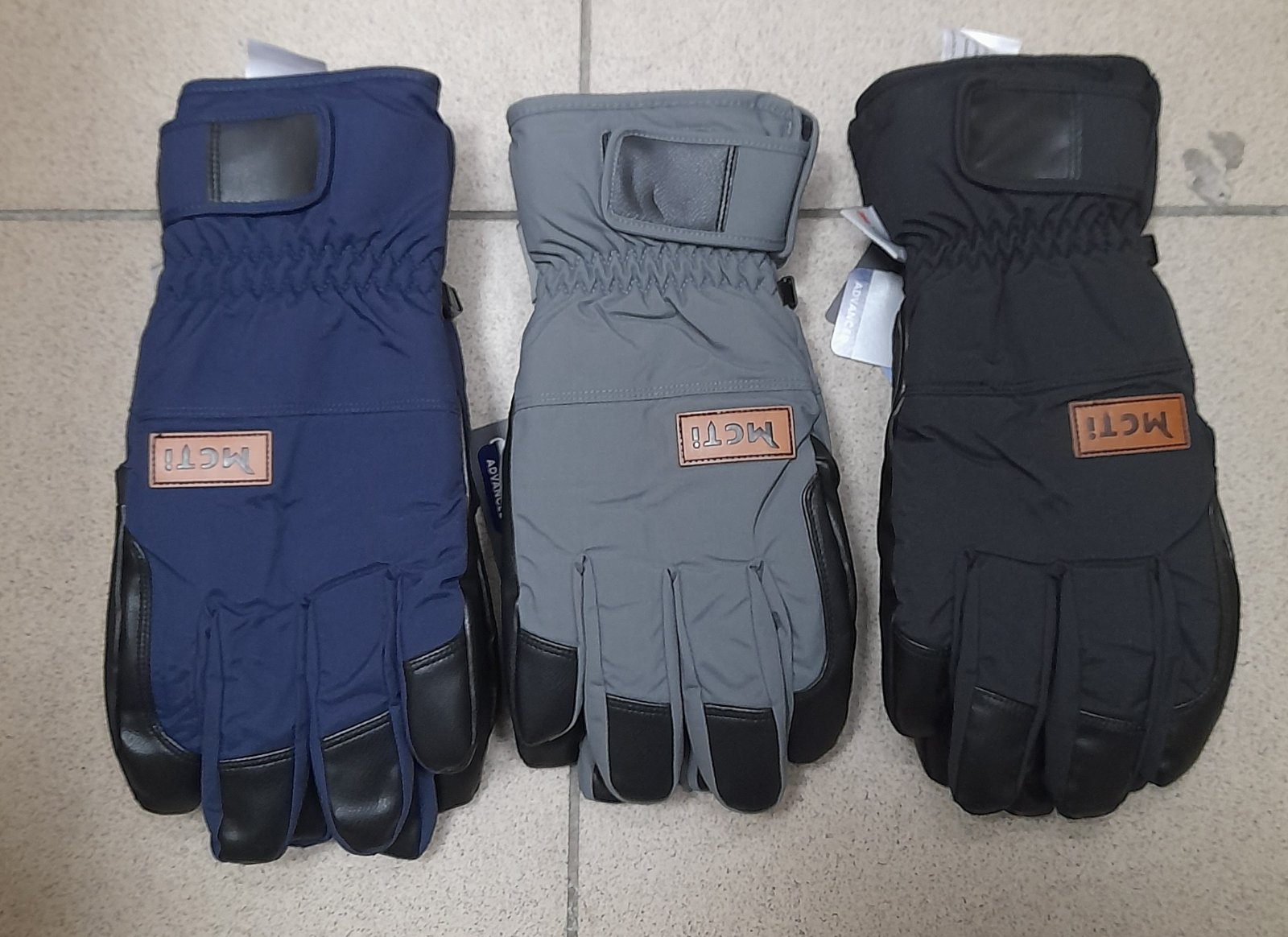 Rękawice męskie, paczka 12szt,mix kolor