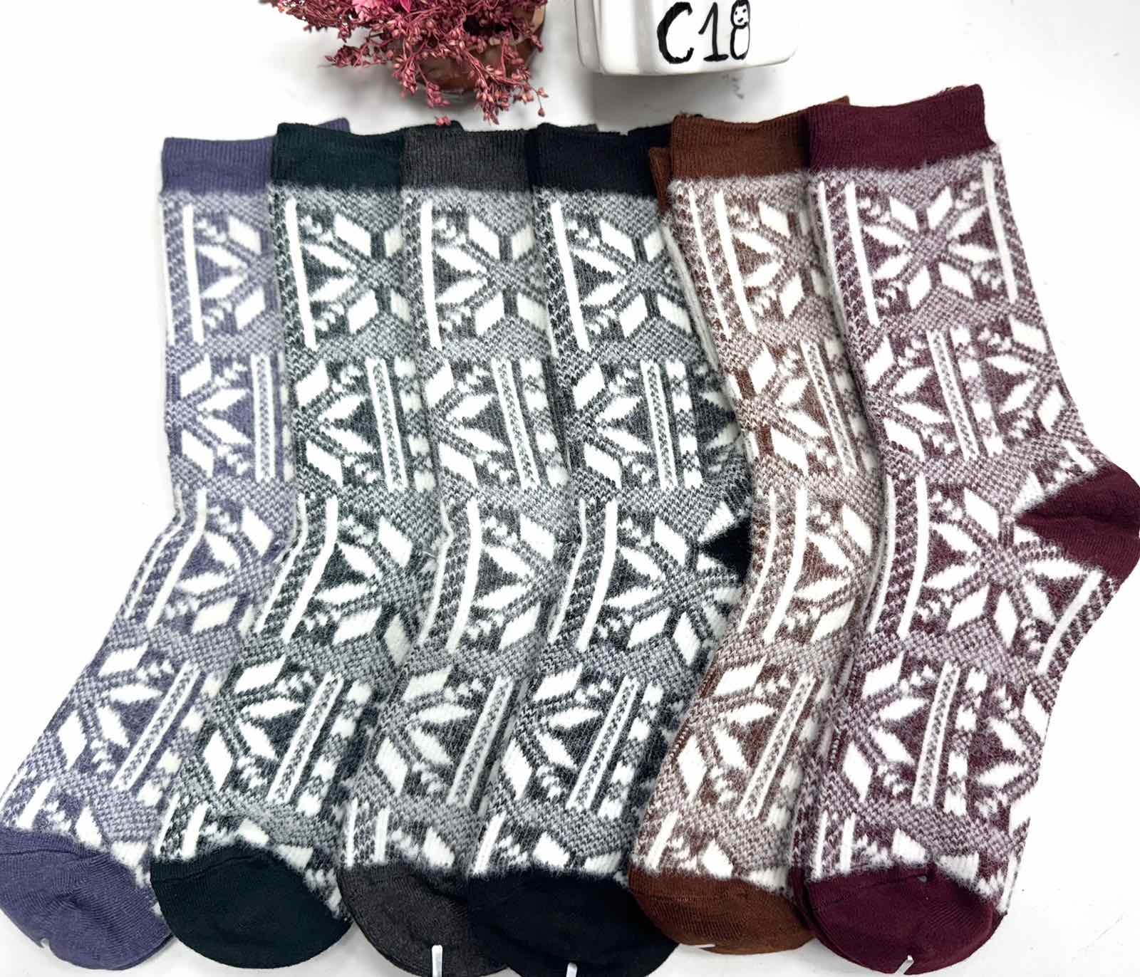 SKARPETY / STOPKI DAMSKIE.(40PAR/PACZKA) KOLOR JAK NA ZDZIĘCIU