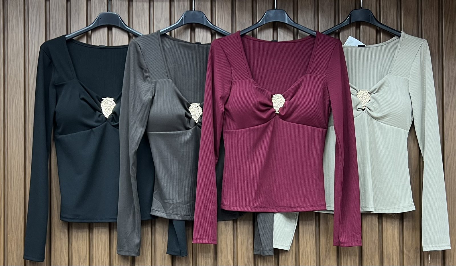 Bluzki  Damskie  WŁOSKA  , Size uni, paczka 6szt ,mix kolor