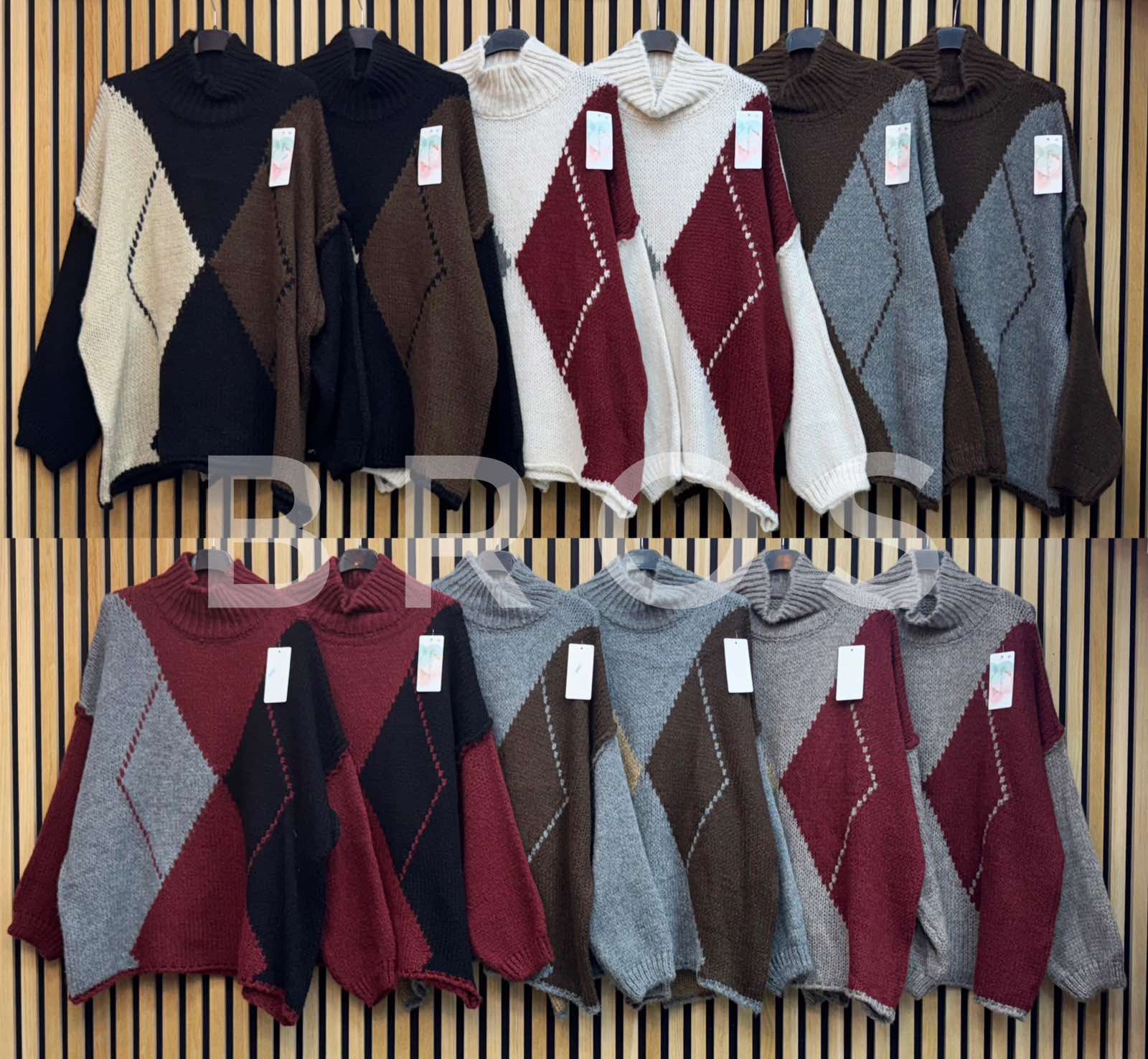 Swetry Damskie wloskie, Size uni, paczka 6szt ,mix kolor