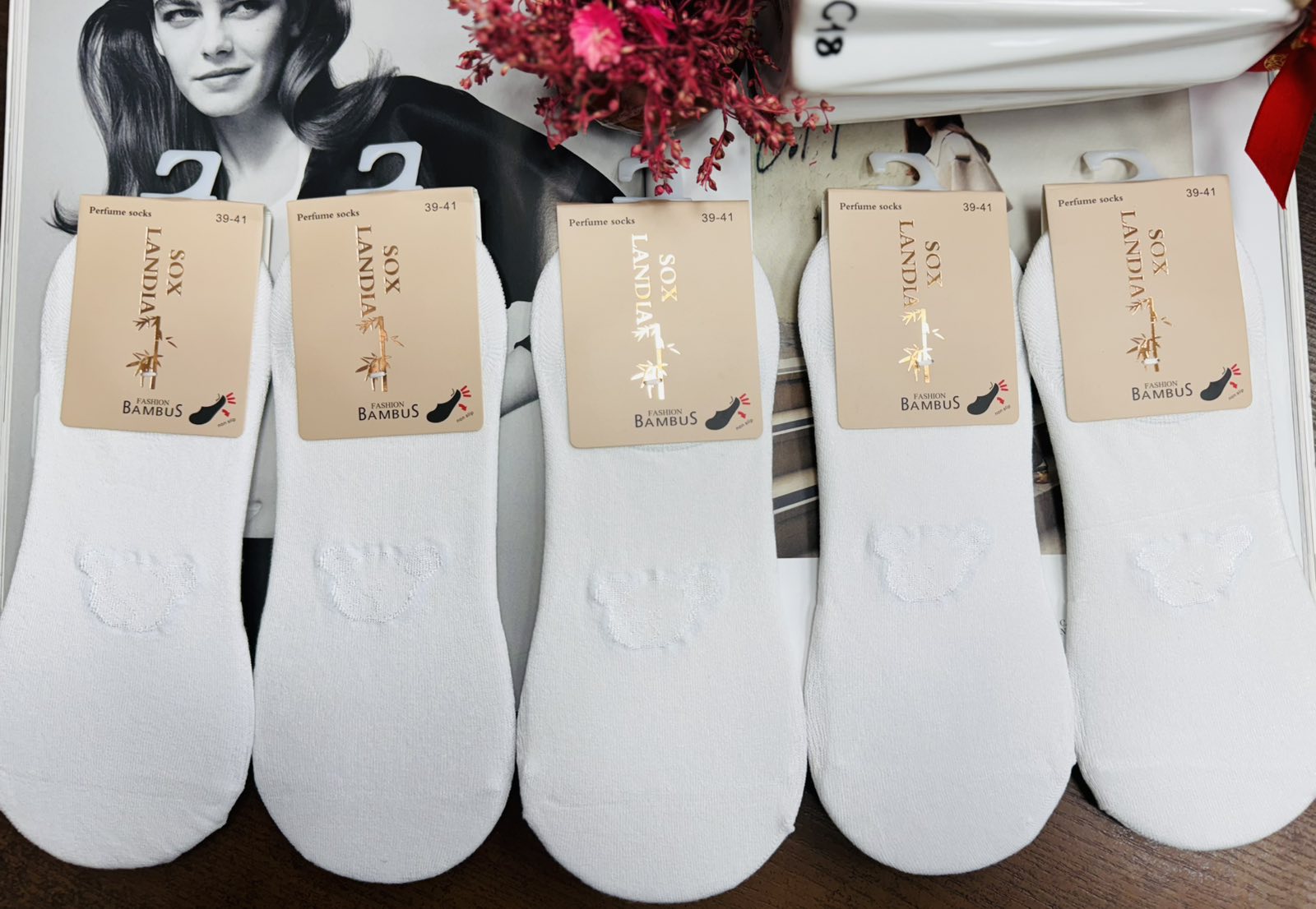 SKARPETY / STOPKI DAMSKIE.SIZE 35-41(40PAR/PACZKA) KOLOR JAK NA ZDZIĘCI