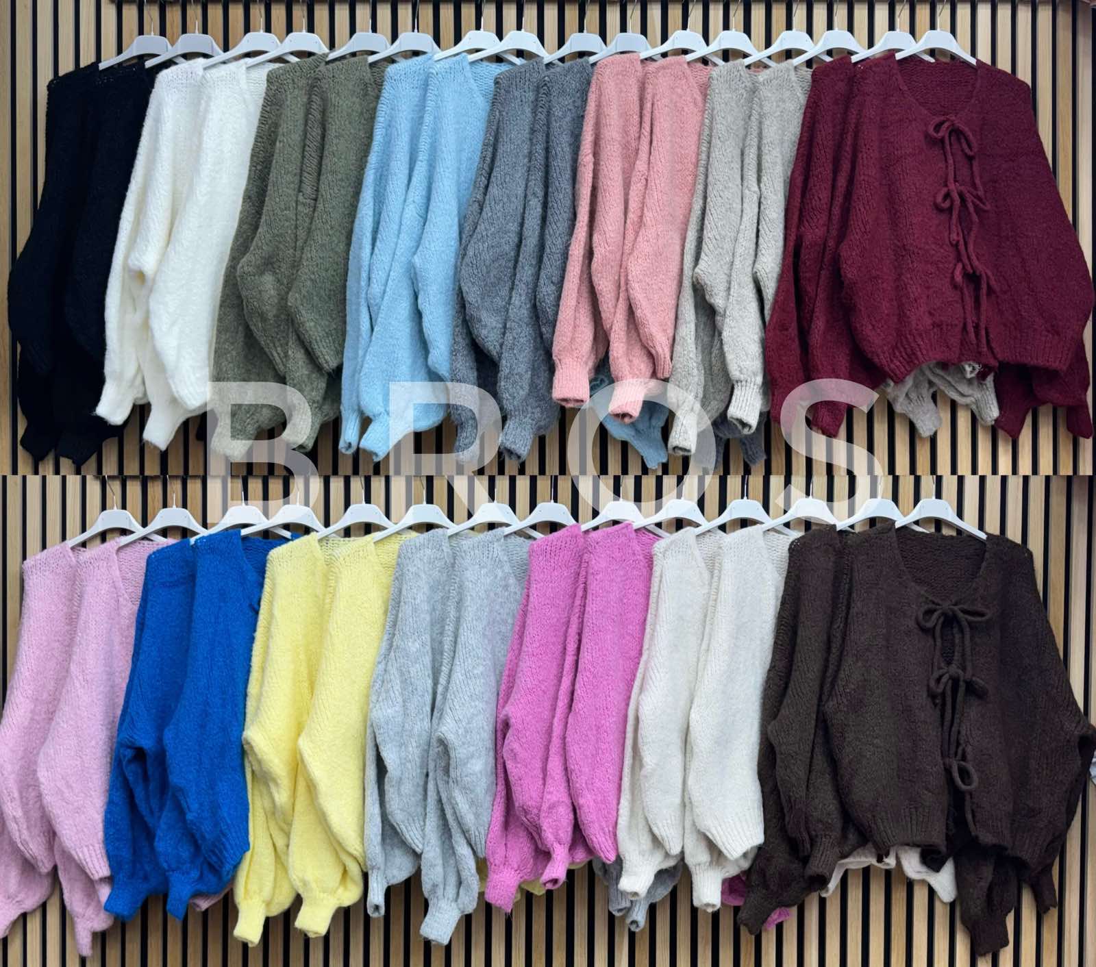 Swetry Damskie wloskie, Size uni, paczka 6szt ,mix kolor