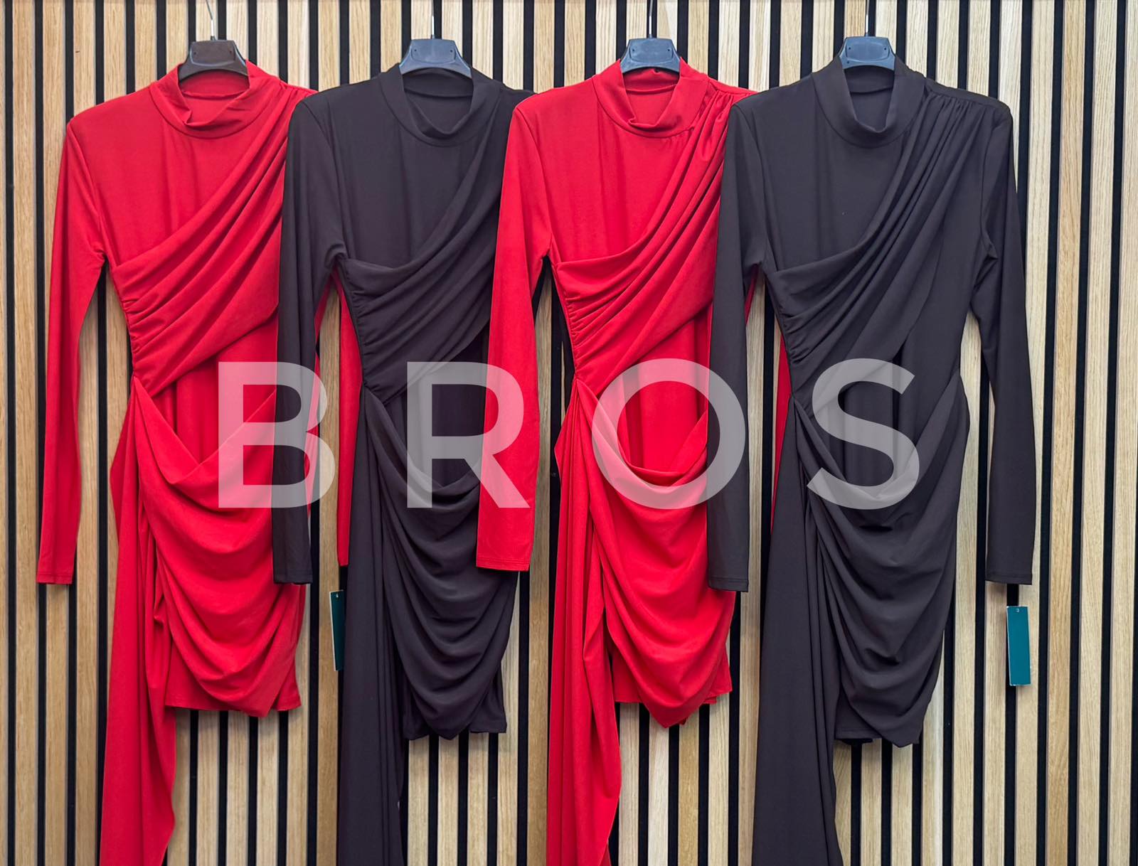 Sukienki Damskie wloskie, Size uni, paczka 6szt ,mix kolor