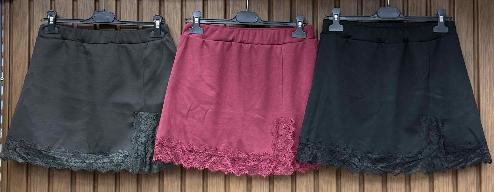 Spódnica Damskie Włoskie , Size uni, paczka 6szt ,mix kolor