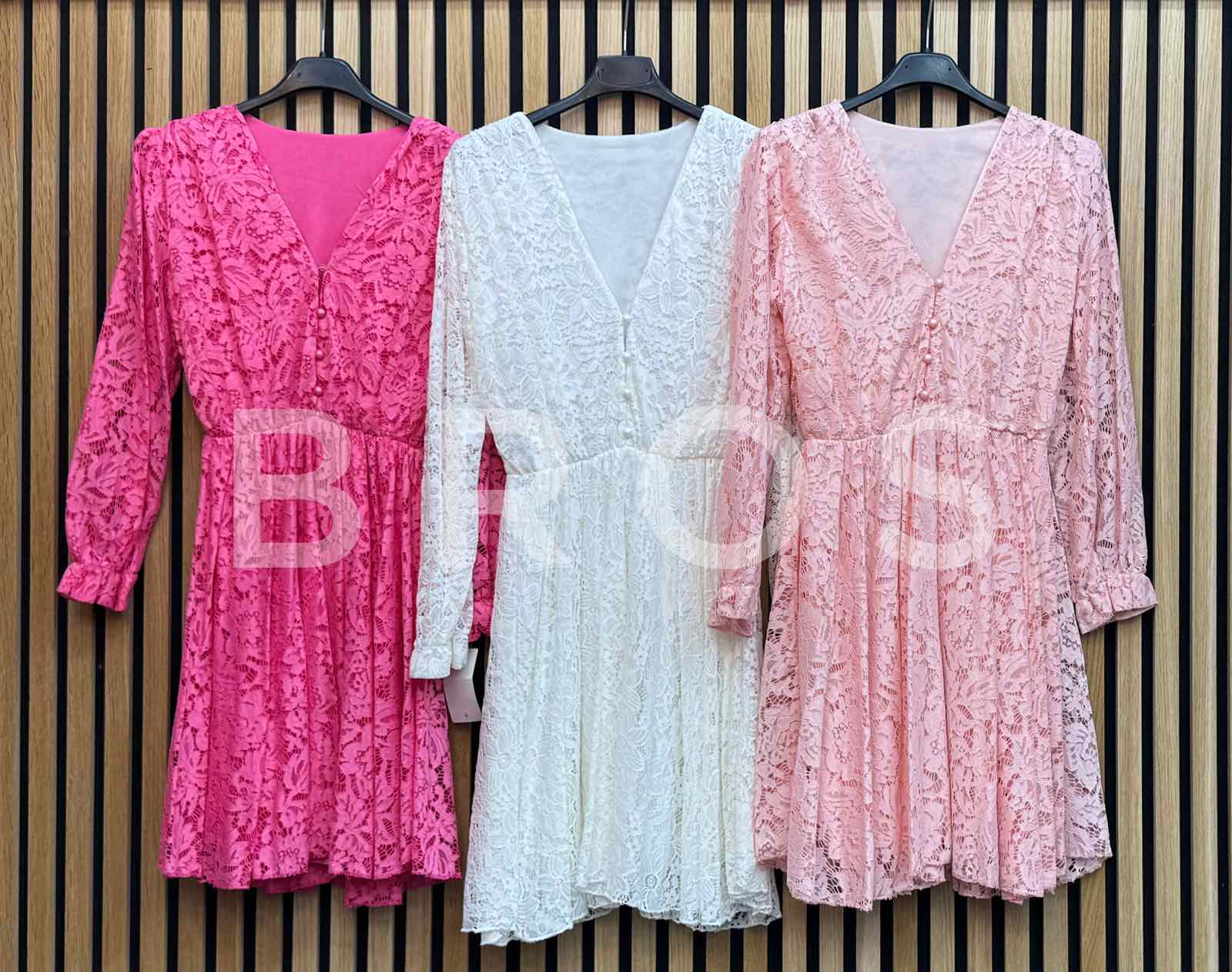 Sukienki Damskie wloskie, Size uni, paczka 6szt ,mix kolor