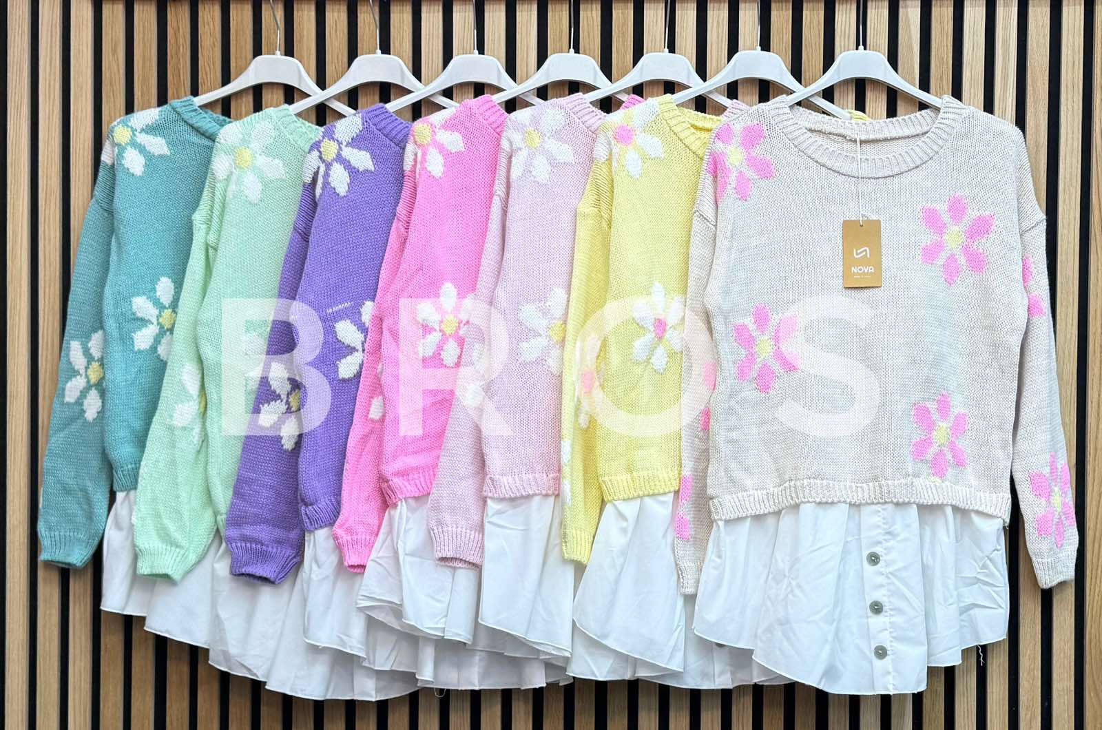 Swetry damskie, Size uni, paczka 6szt ,mix kolor