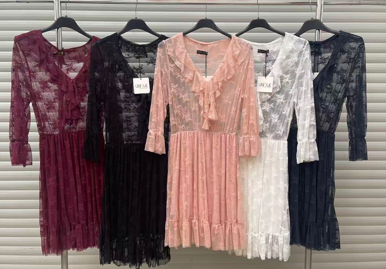 Sukienki Damskie  WŁOSKA  , Size uni, paczka 6szt ,mix kolor